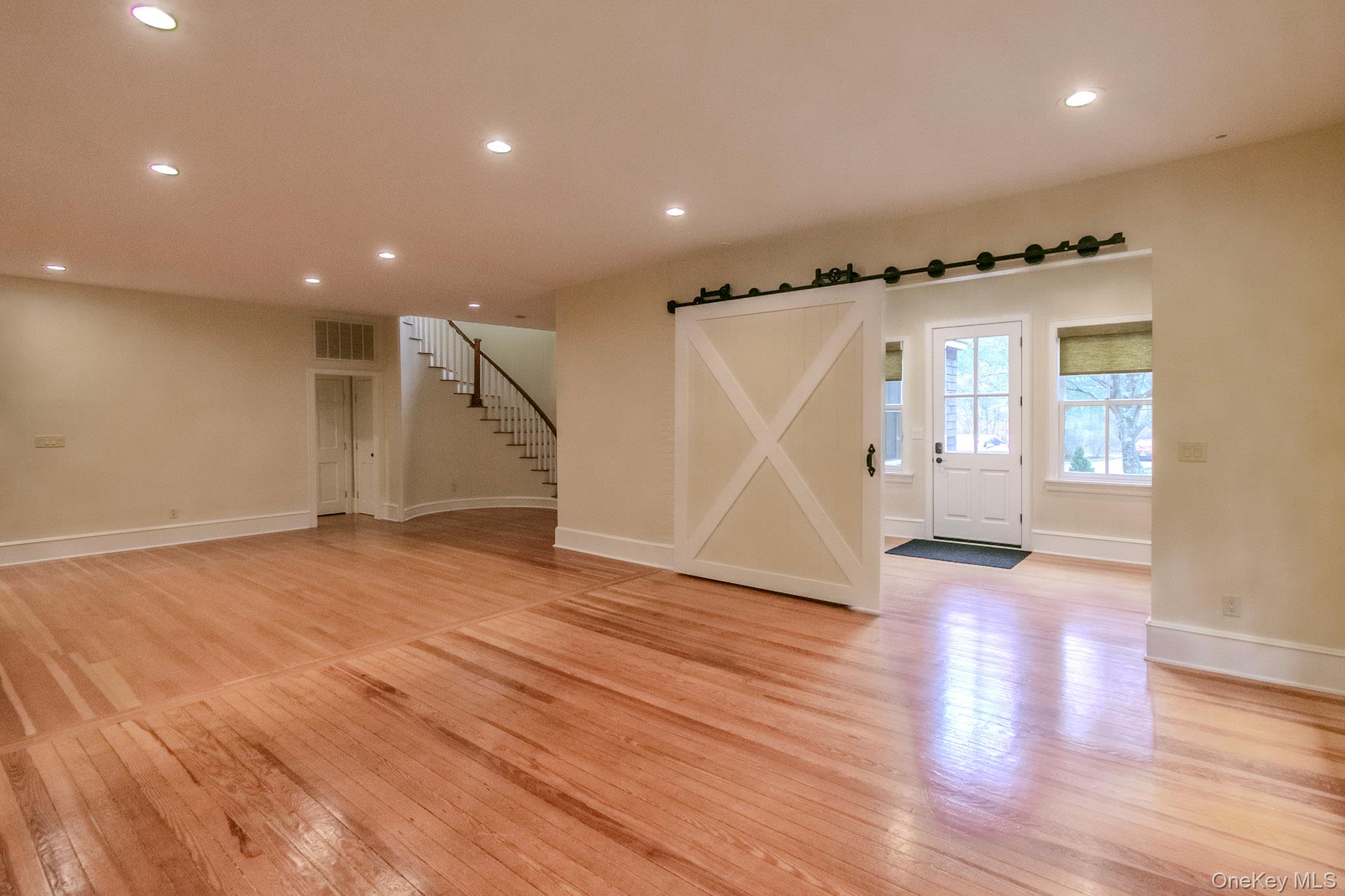 54 E Lake Stable Road