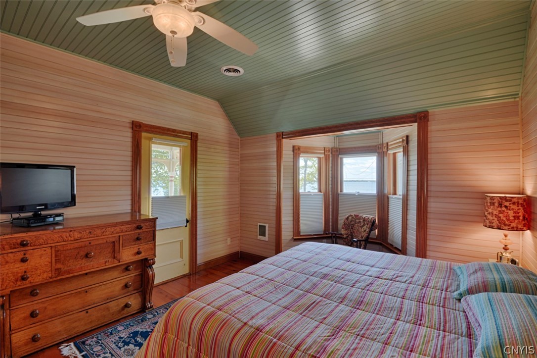 42641 Outlook Avenue lot # 74
