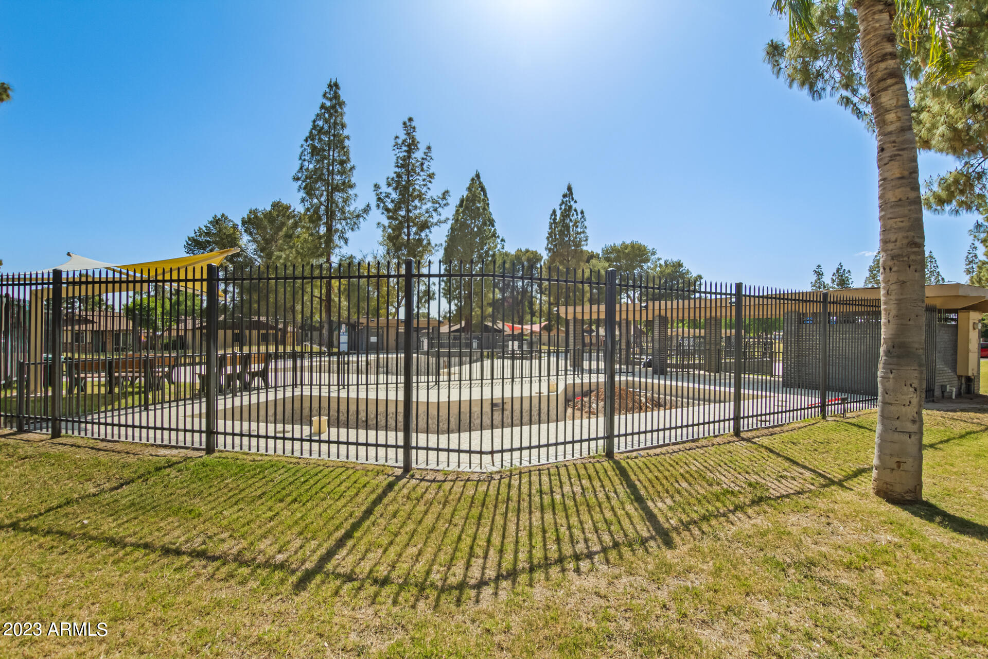 5136 E Evergreen Street, 1135