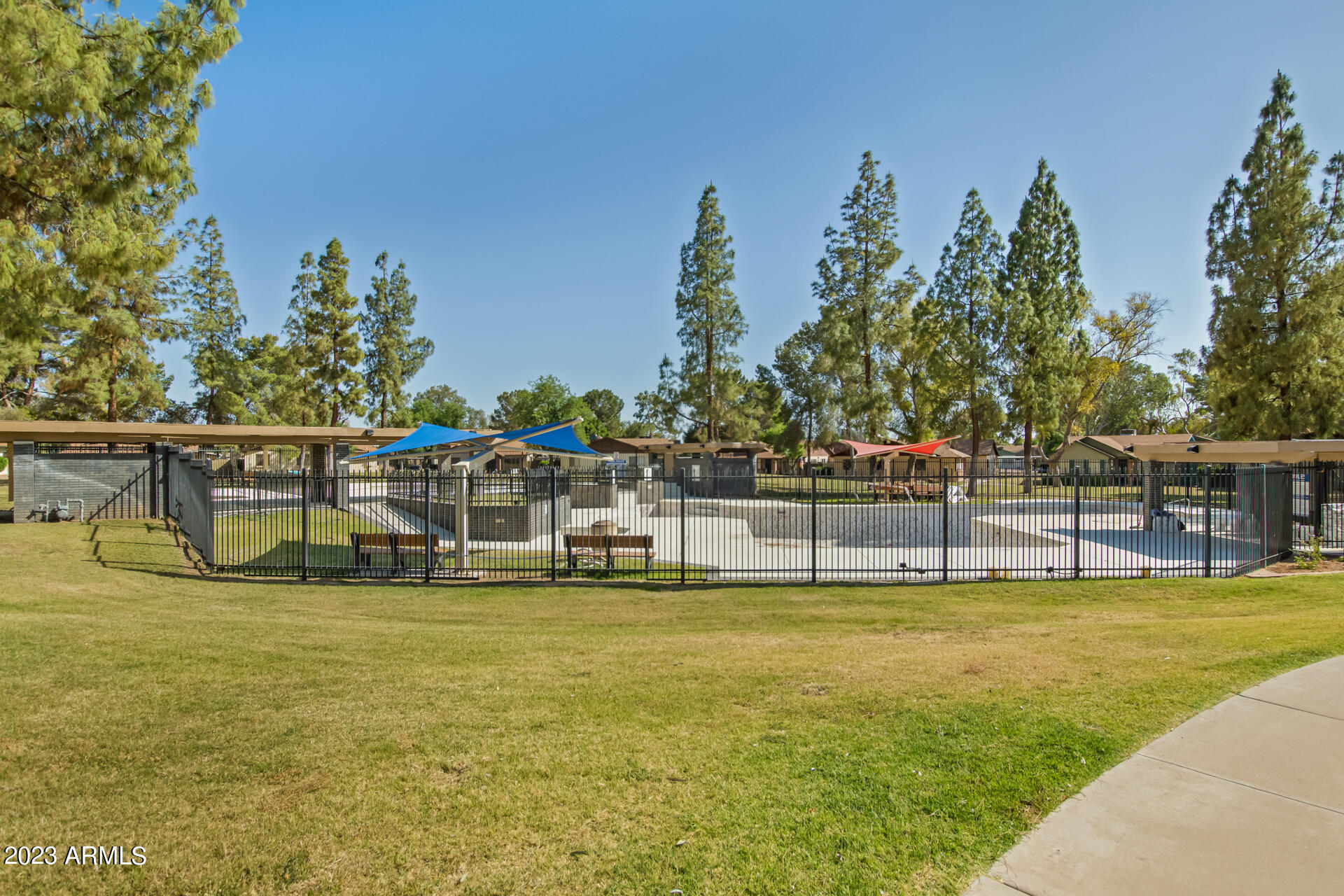 5136 E Evergreen Street, 1135