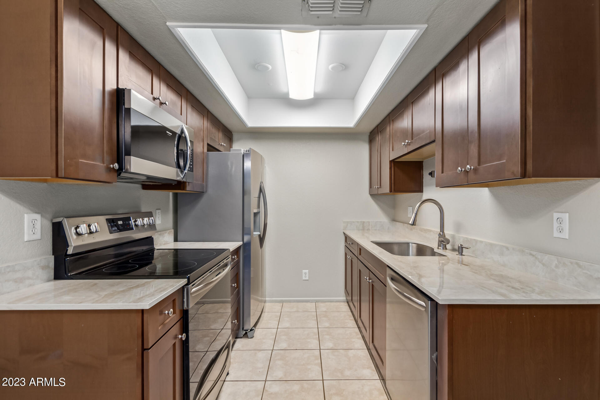 5136 E Evergreen Street, 1135