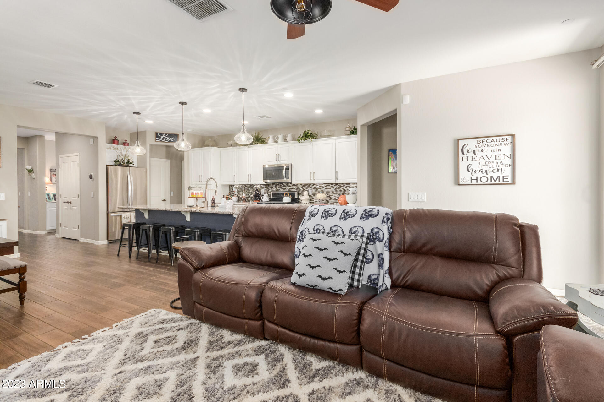 21293 W GRANADA Road