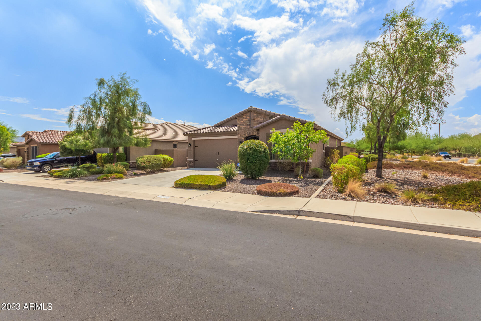 21293 W GRANADA Road