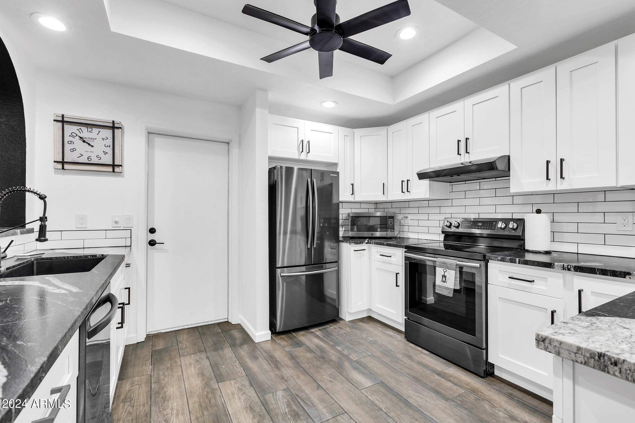 1610 N STAPLEY Drive, 111