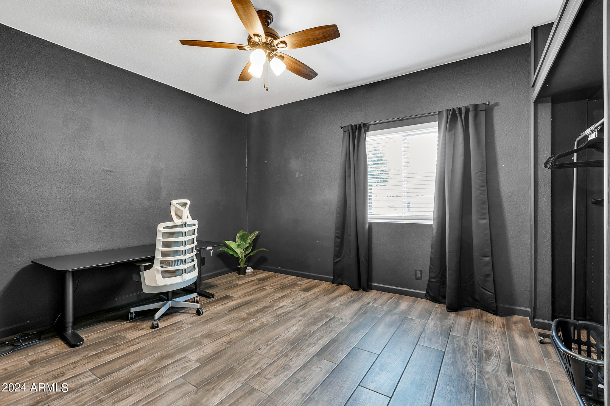 1610 N STAPLEY Drive, 111