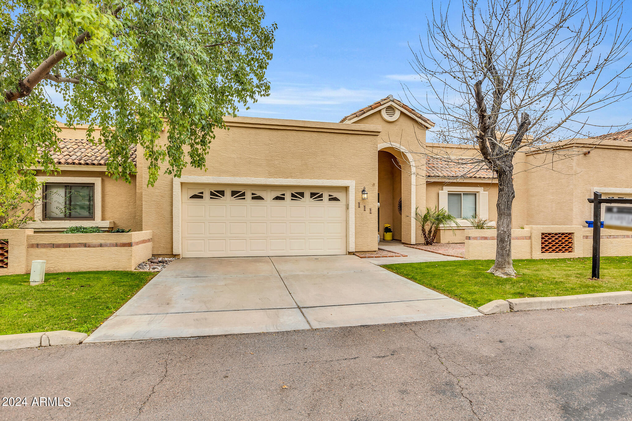 1610 N STAPLEY Drive, 111