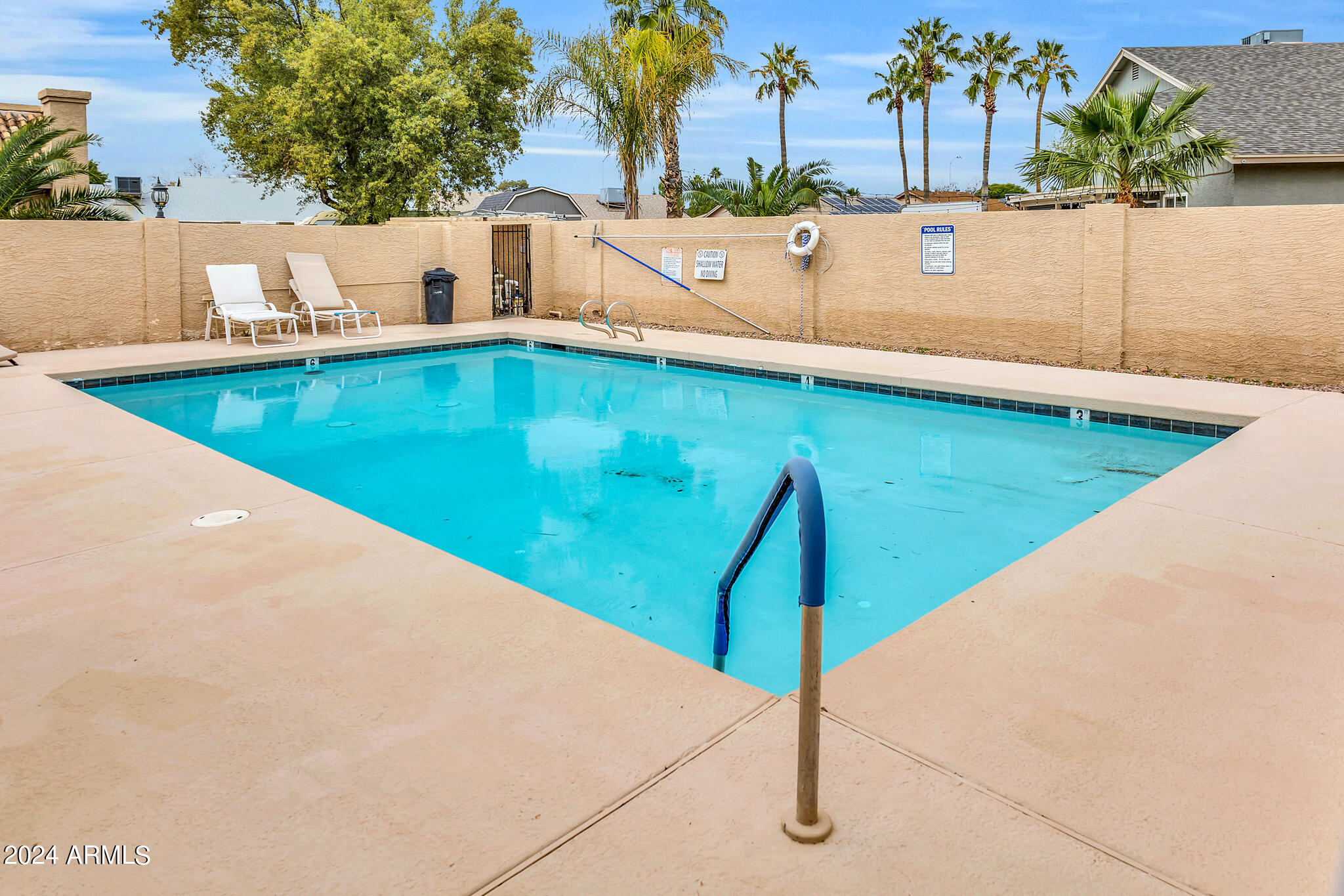 1610 N STAPLEY Drive, 111