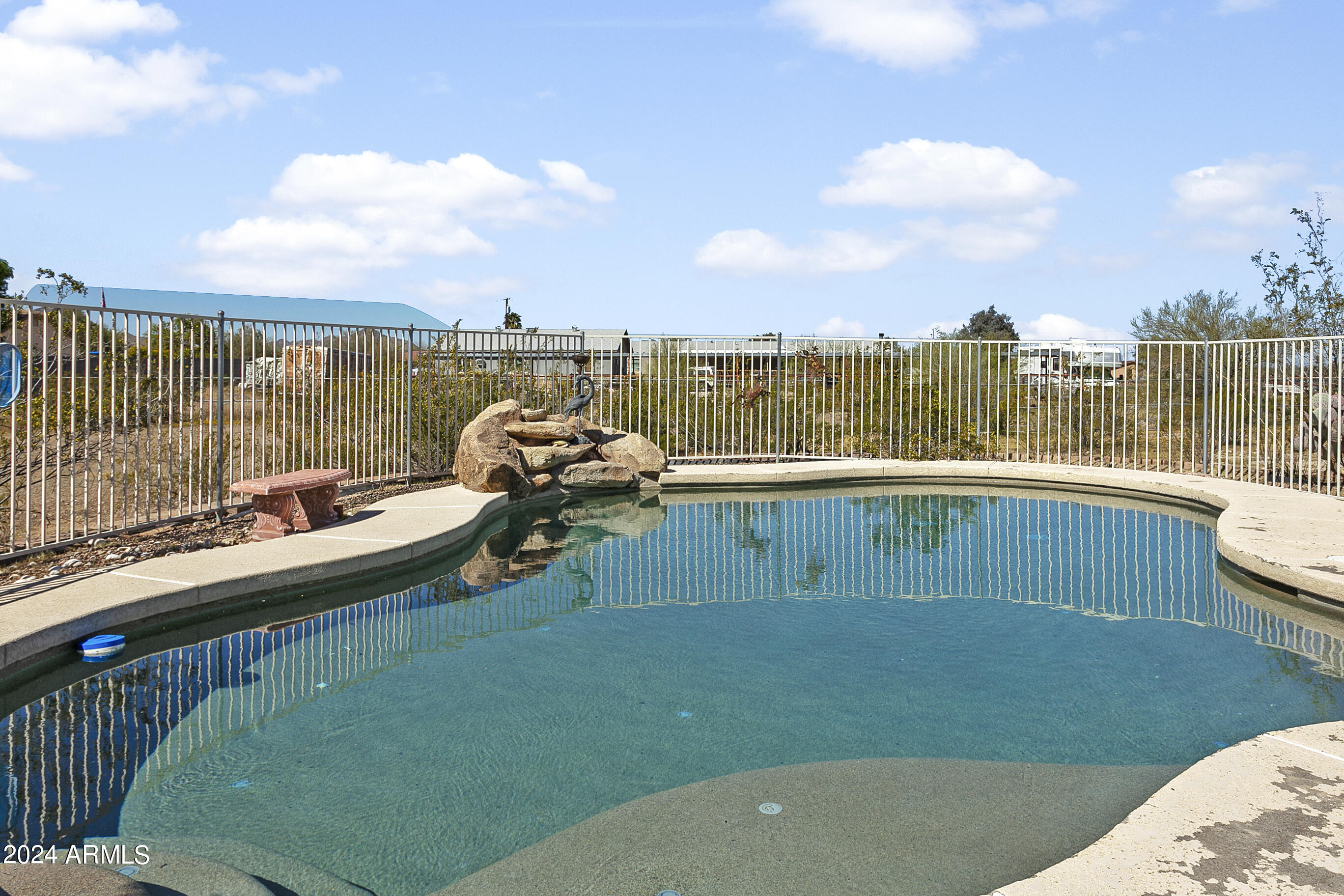 13602 S KIVA Road