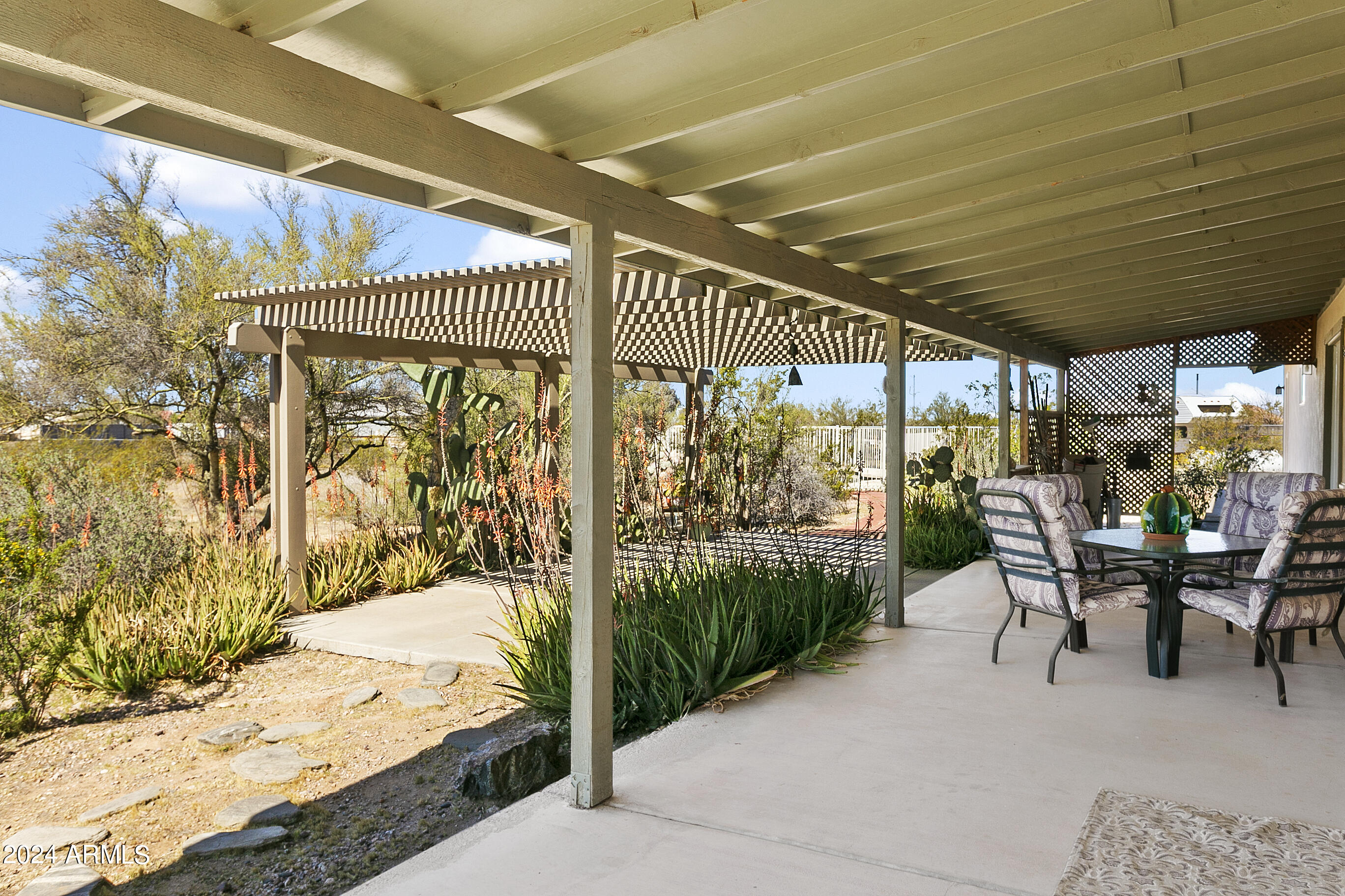 13602 S KIVA Road