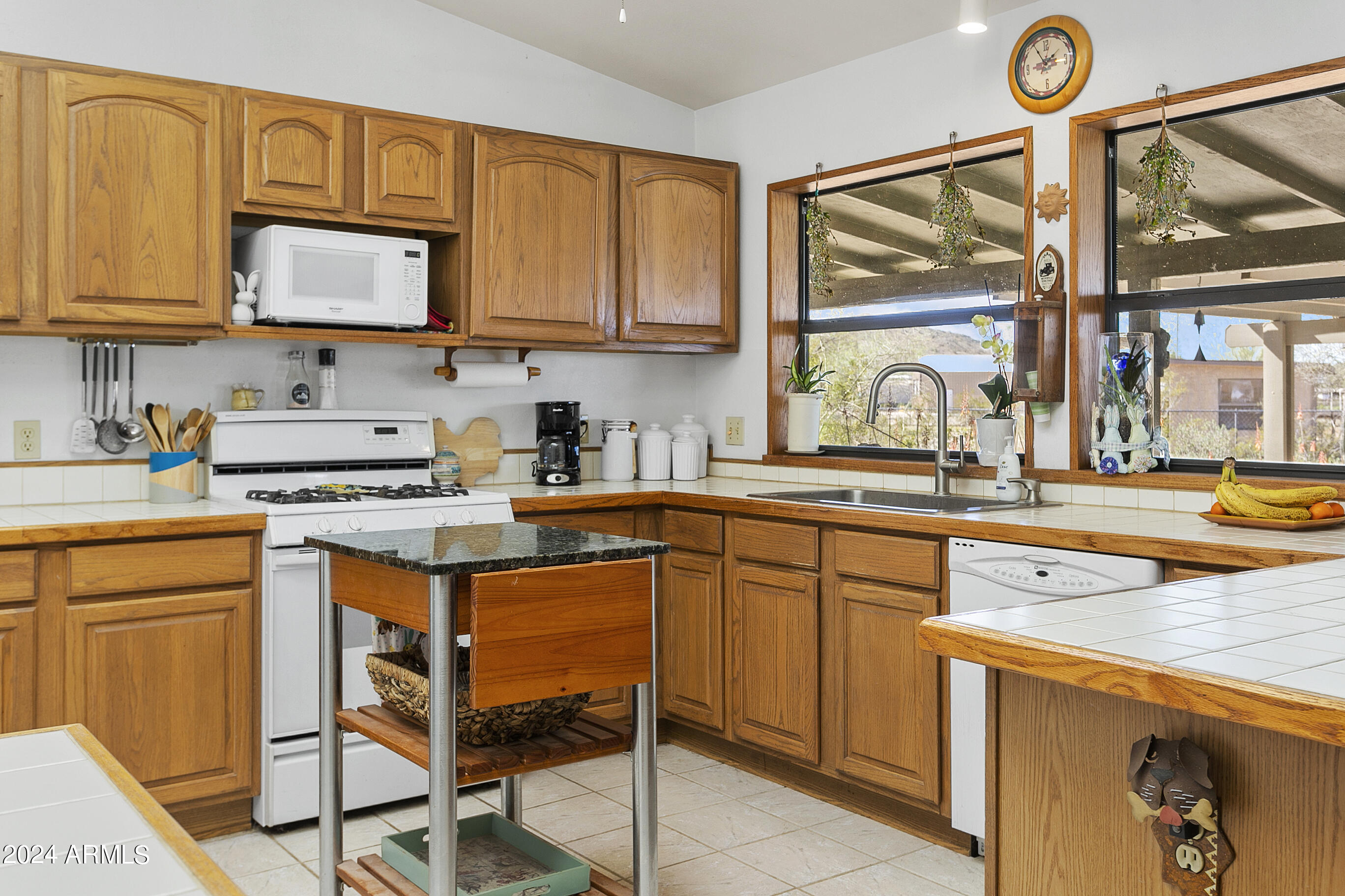 13602 S KIVA Road