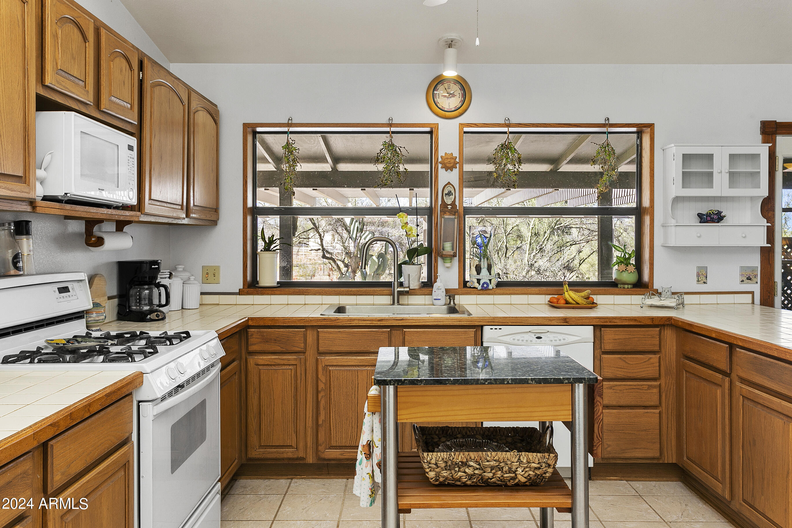 13602 S KIVA Road