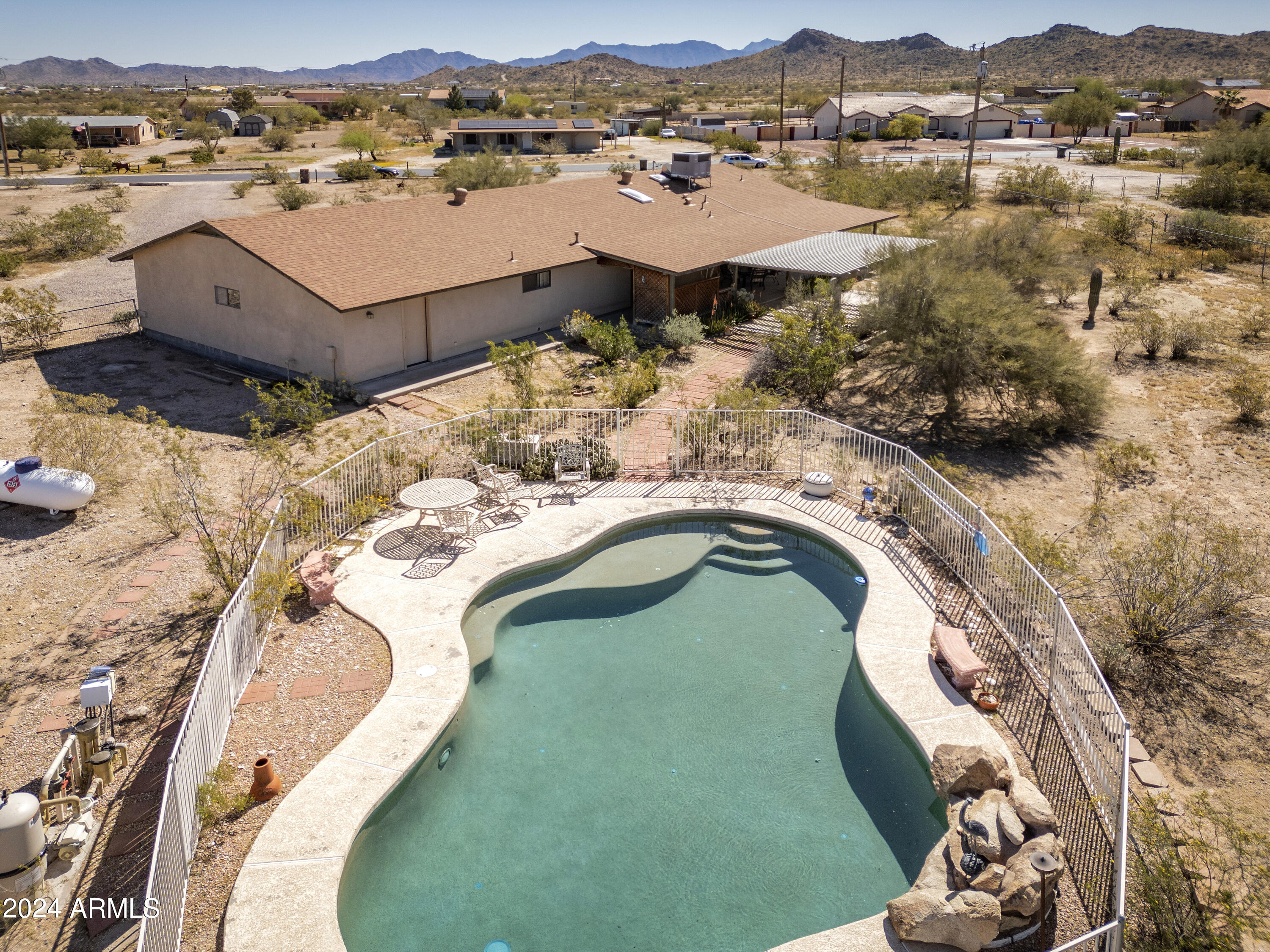 13602 S KIVA Road