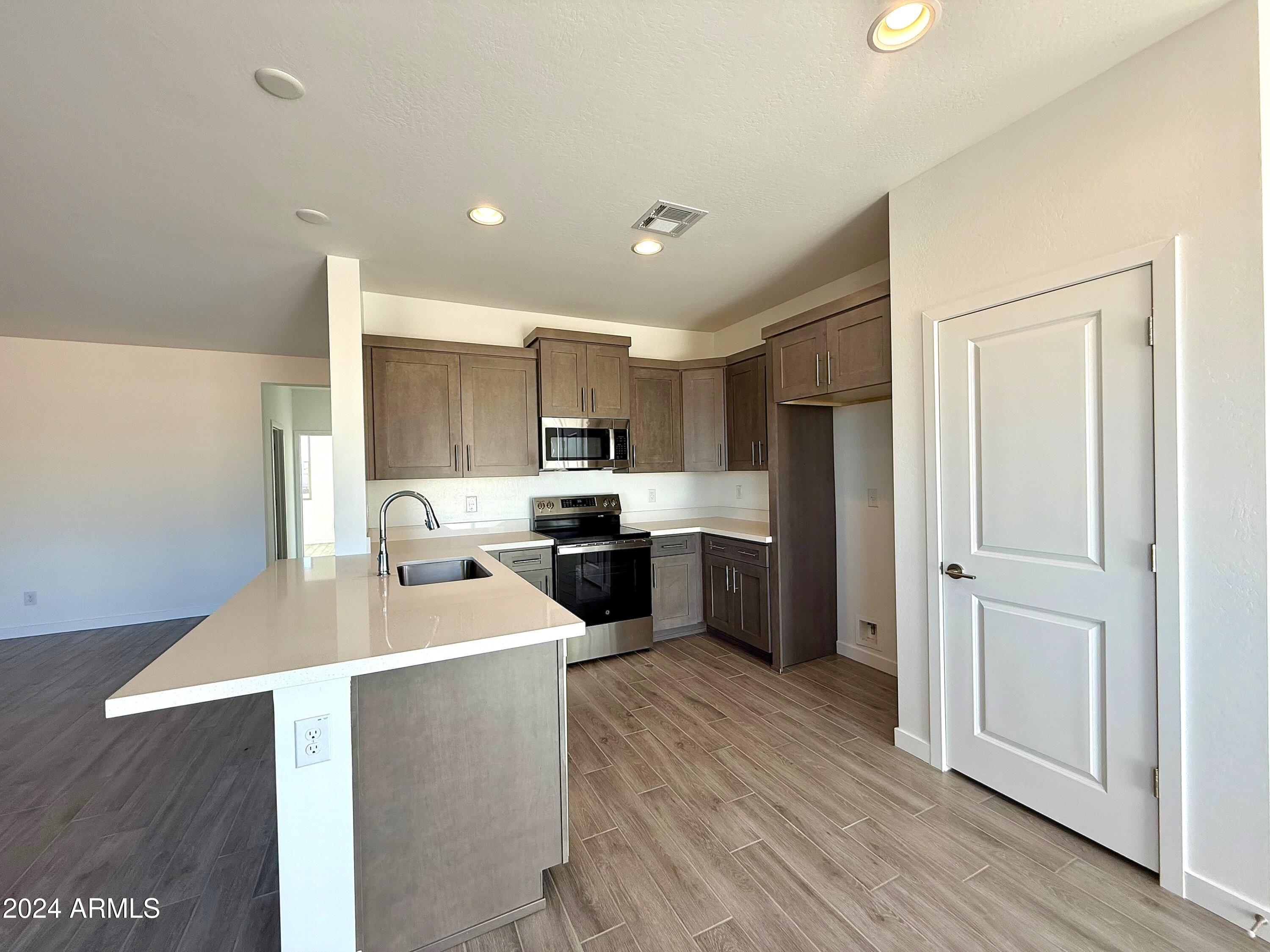 8486 W Ginger Trail