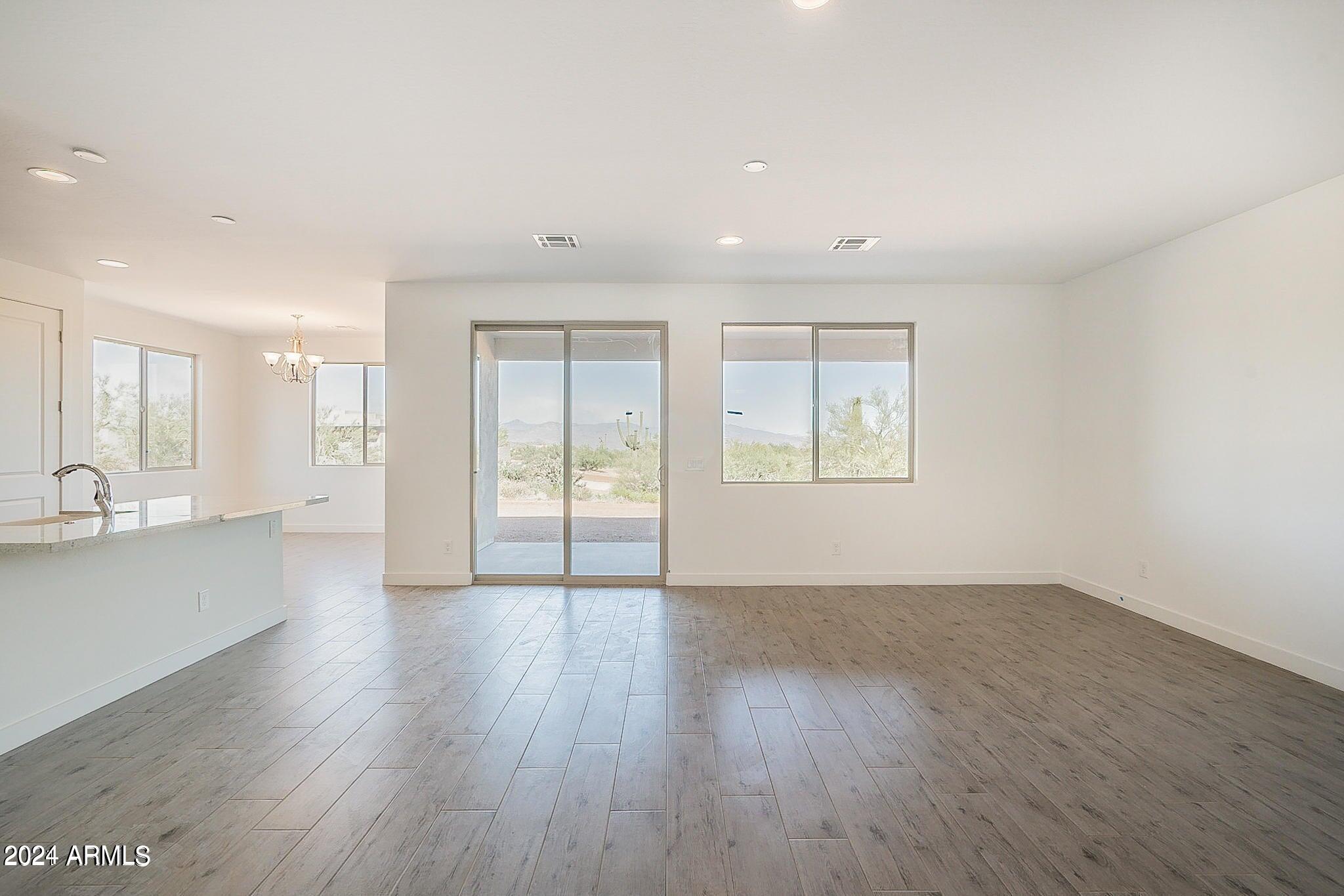 8486 W Ginger Trail