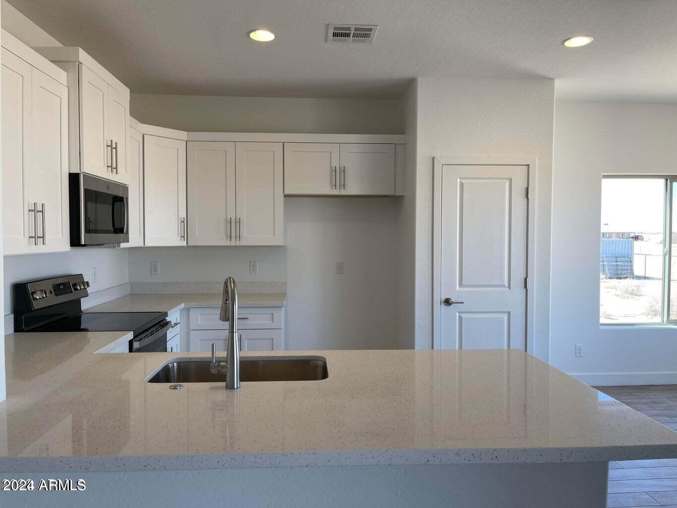 8486 W Ginger Trail