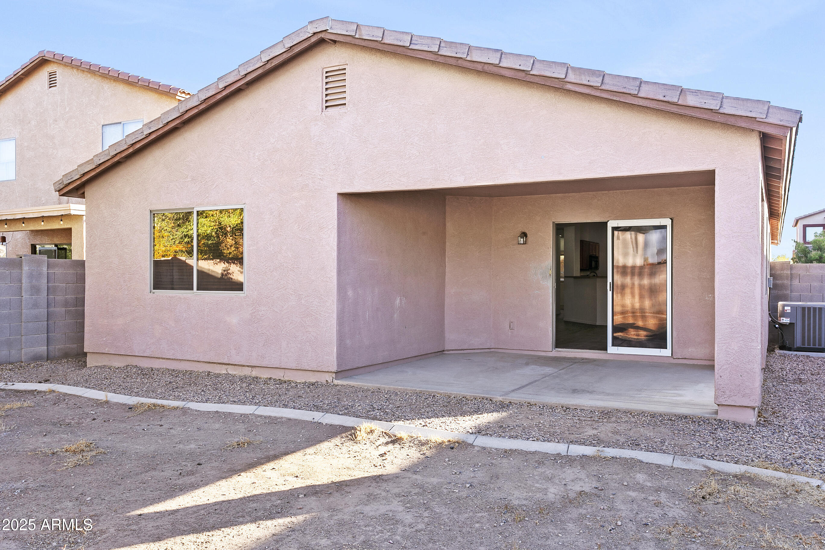 41176 N CAMBRIA Drive