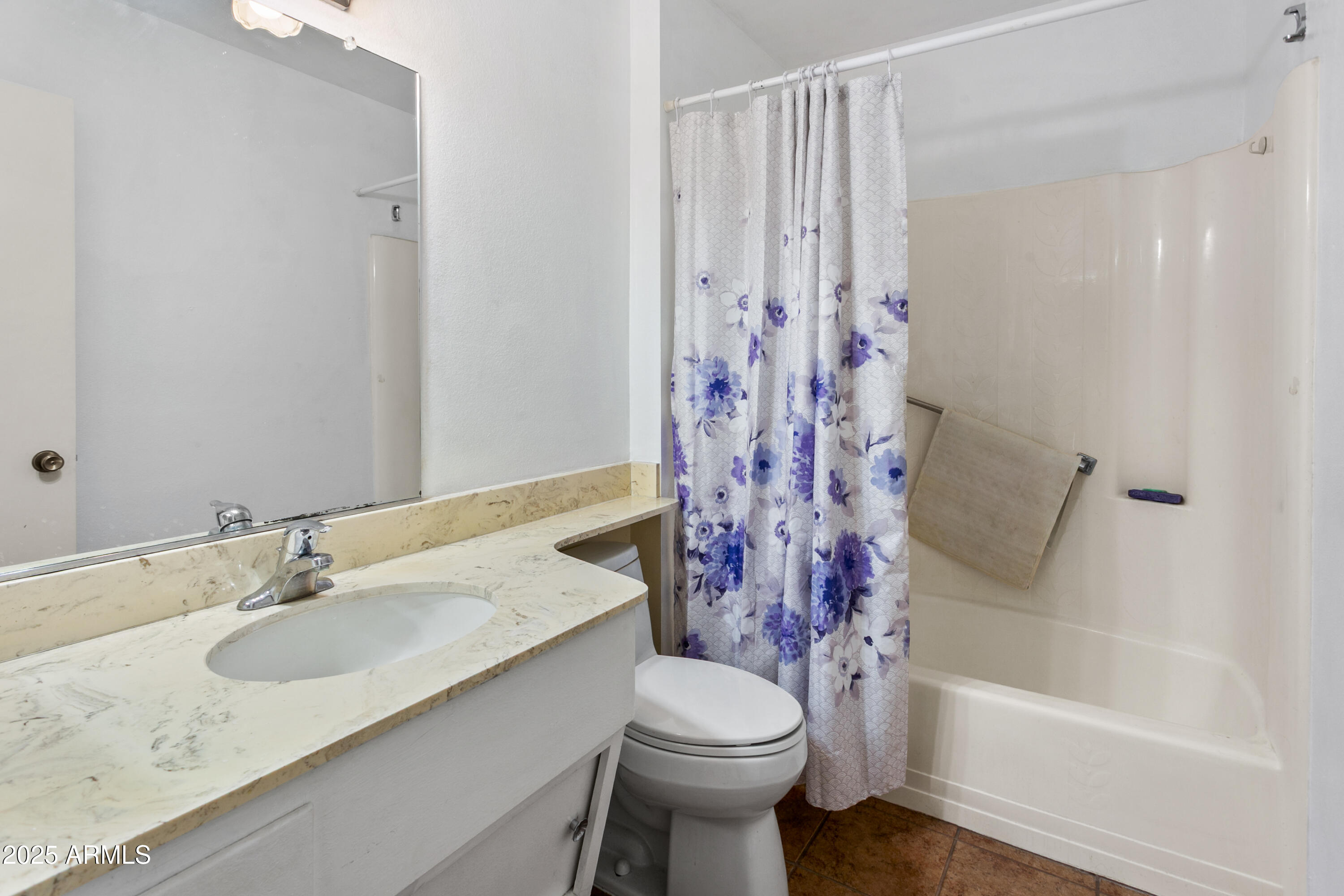 11153 W EMERALD Drive