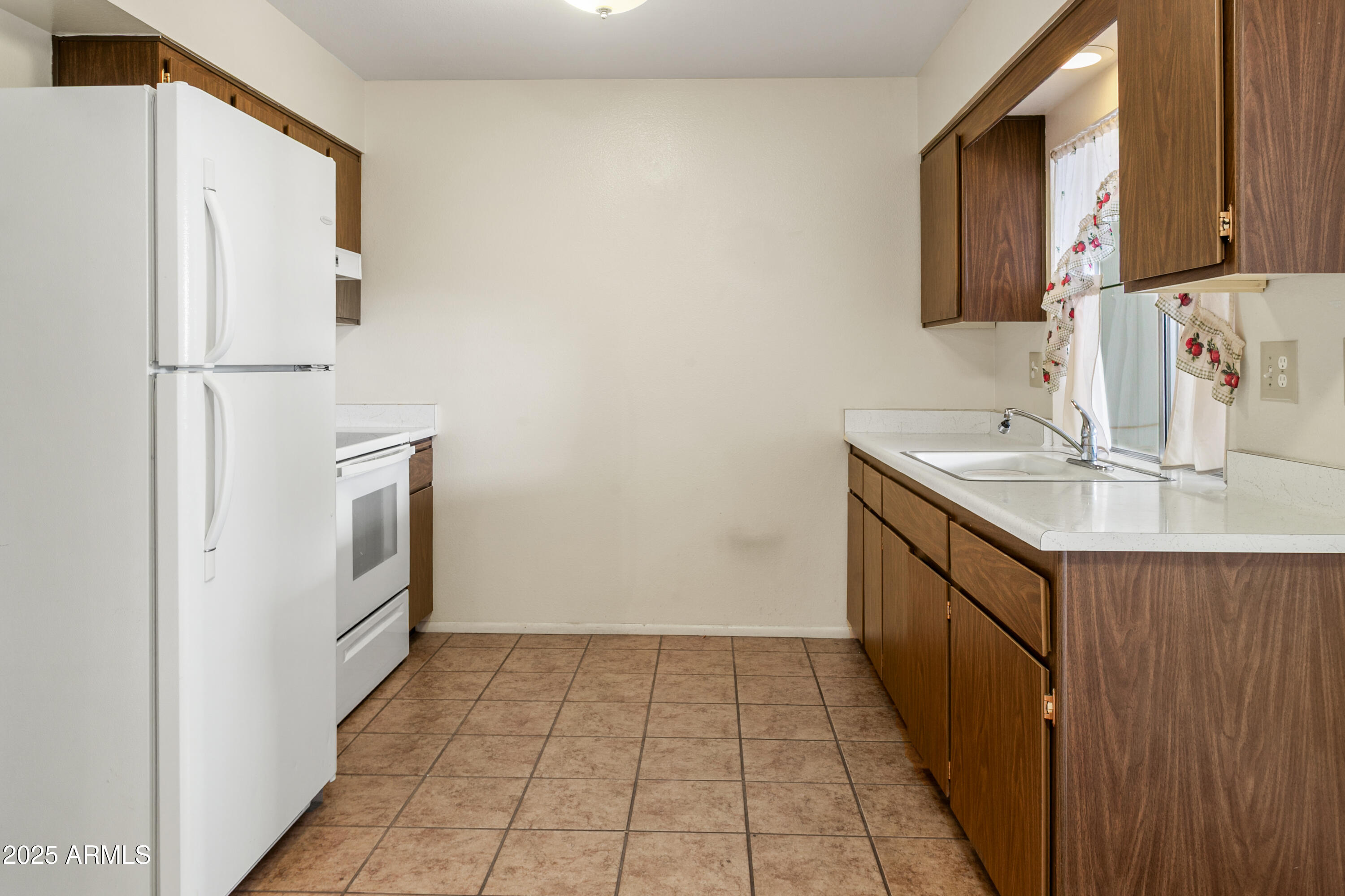 11153 W EMERALD Drive
