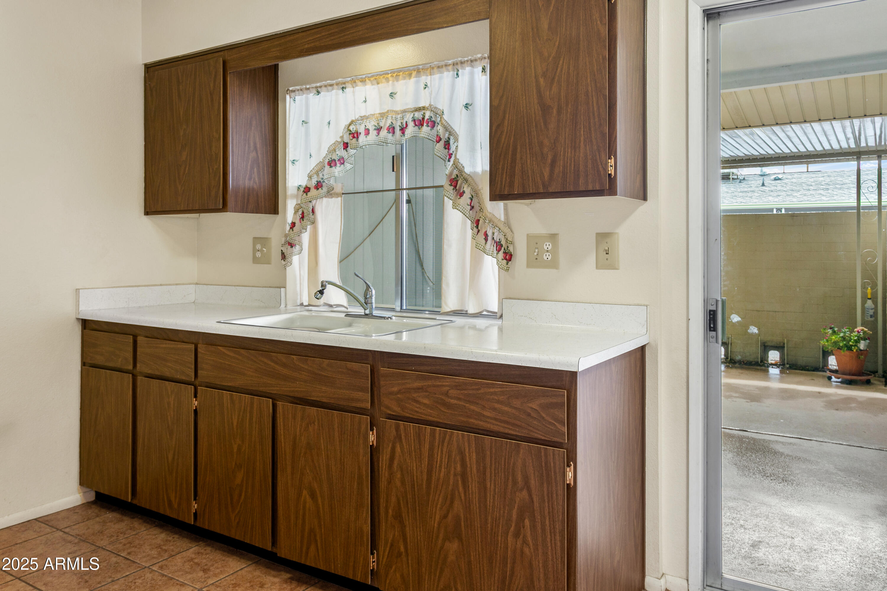 11153 W EMERALD Drive