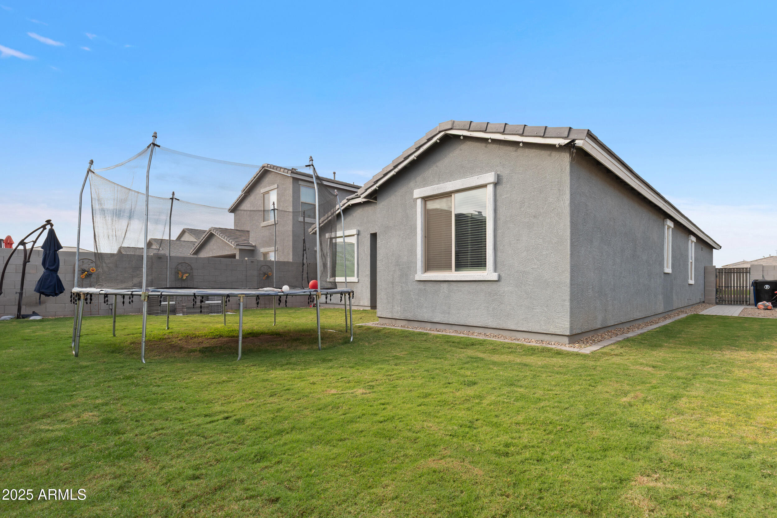 11245 E UPTON Avenue