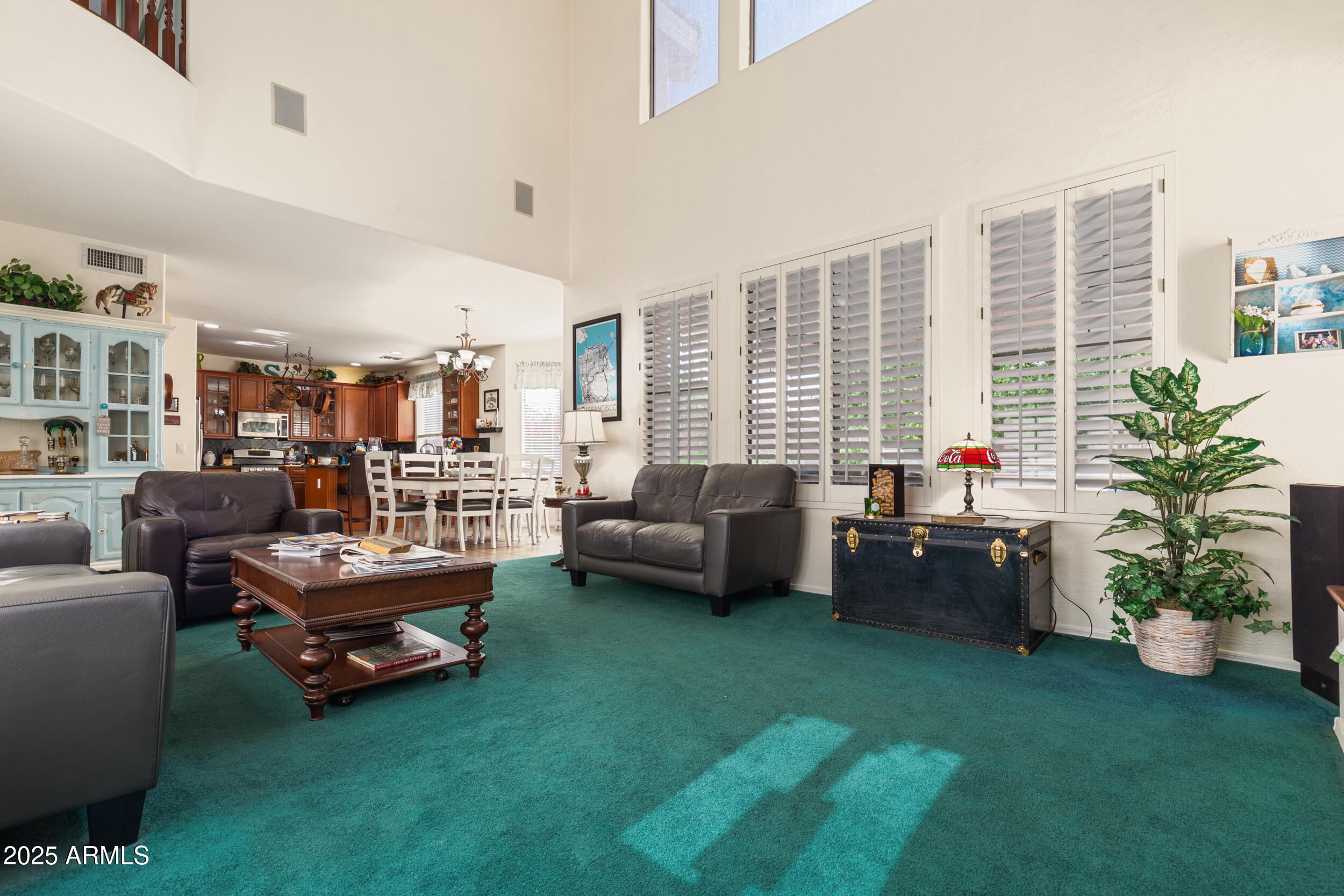 2821 E NUNNELEY Road