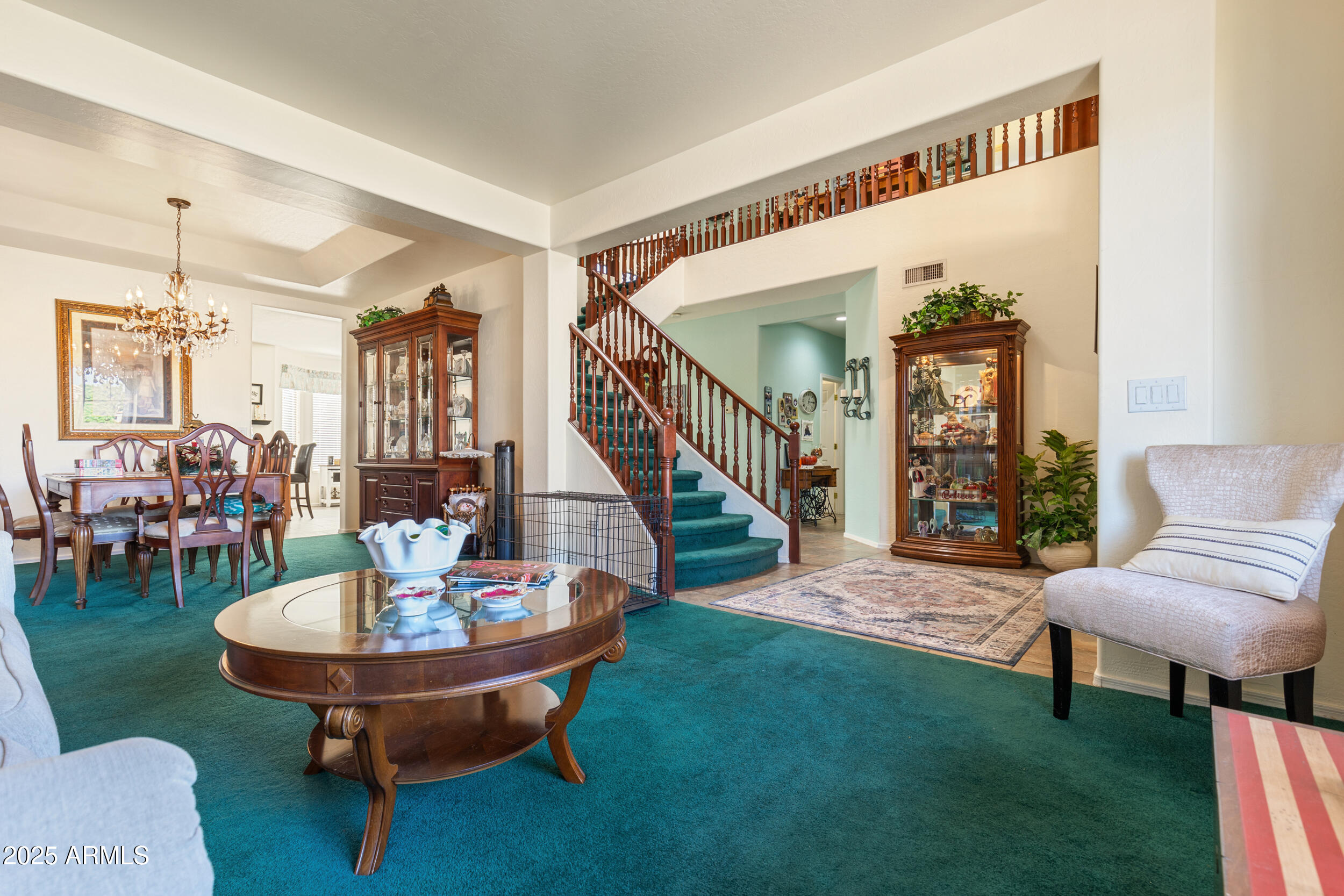 2821 E NUNNELEY Road