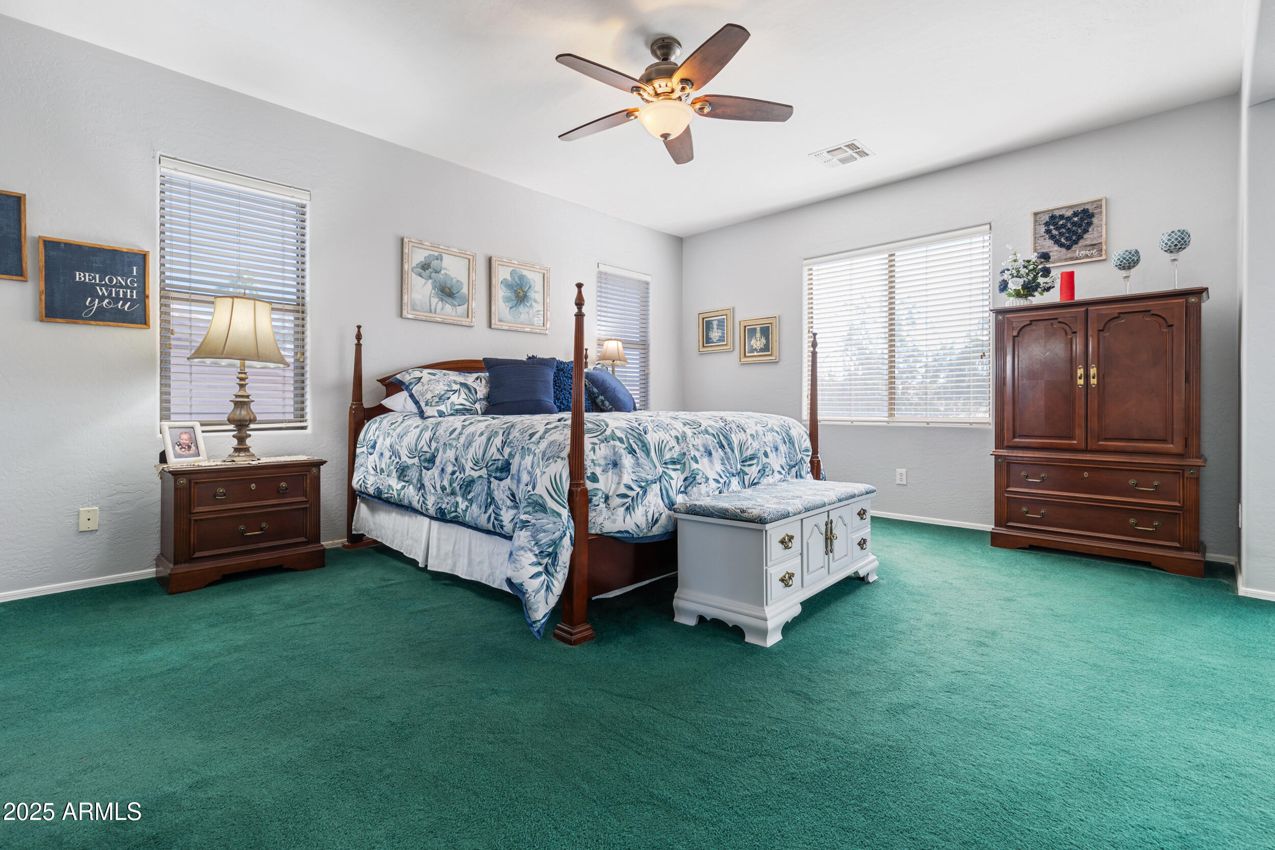 2821 E NUNNELEY Road