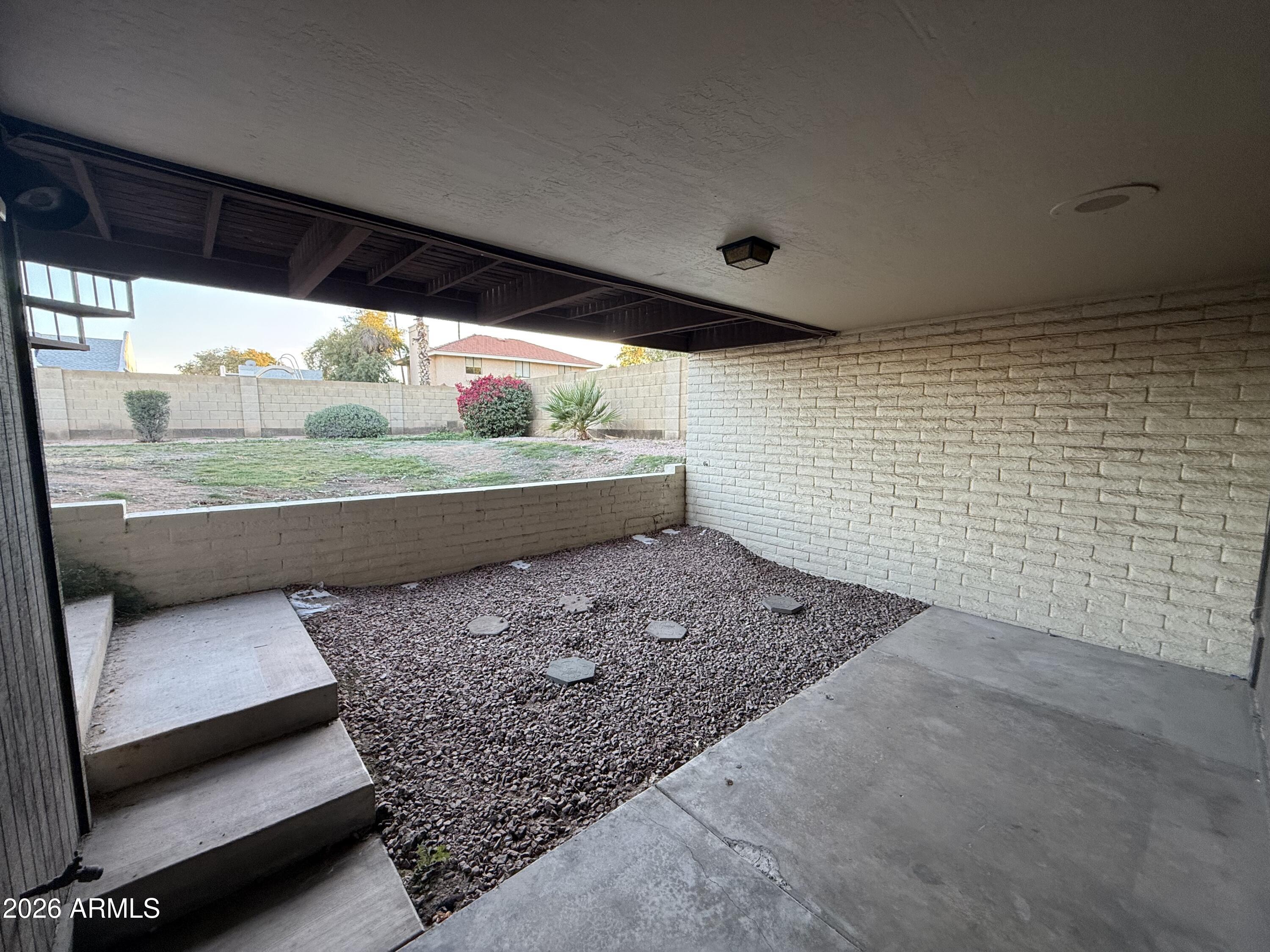 1753 E GABLE Avenue