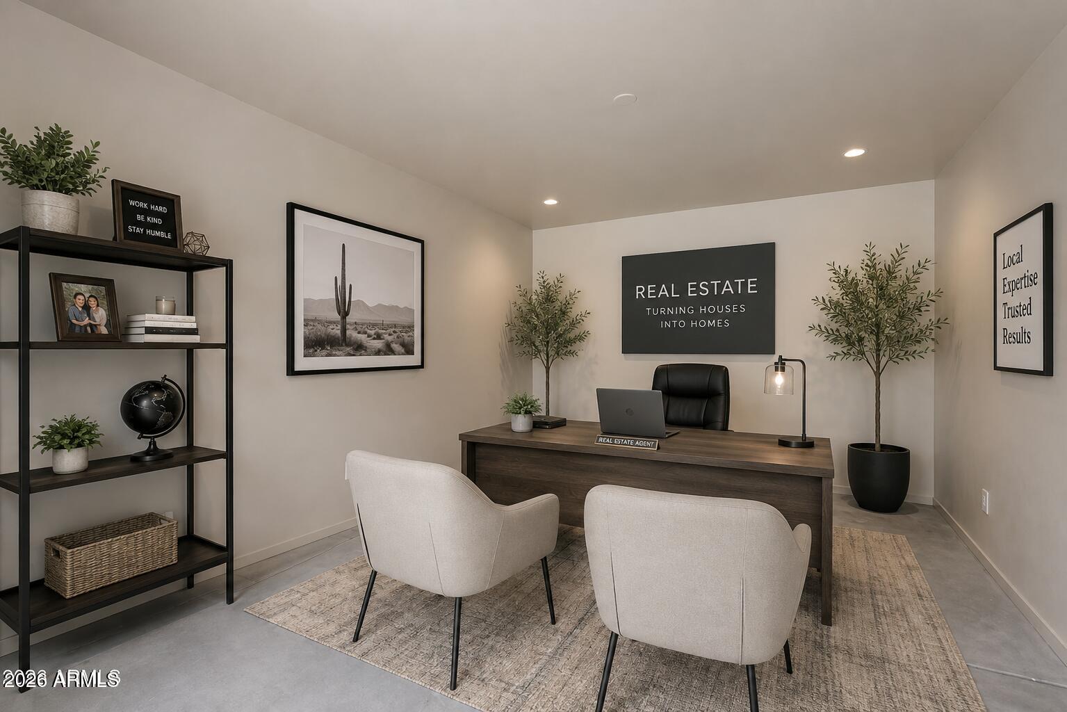 35 E PAPAGO Drive