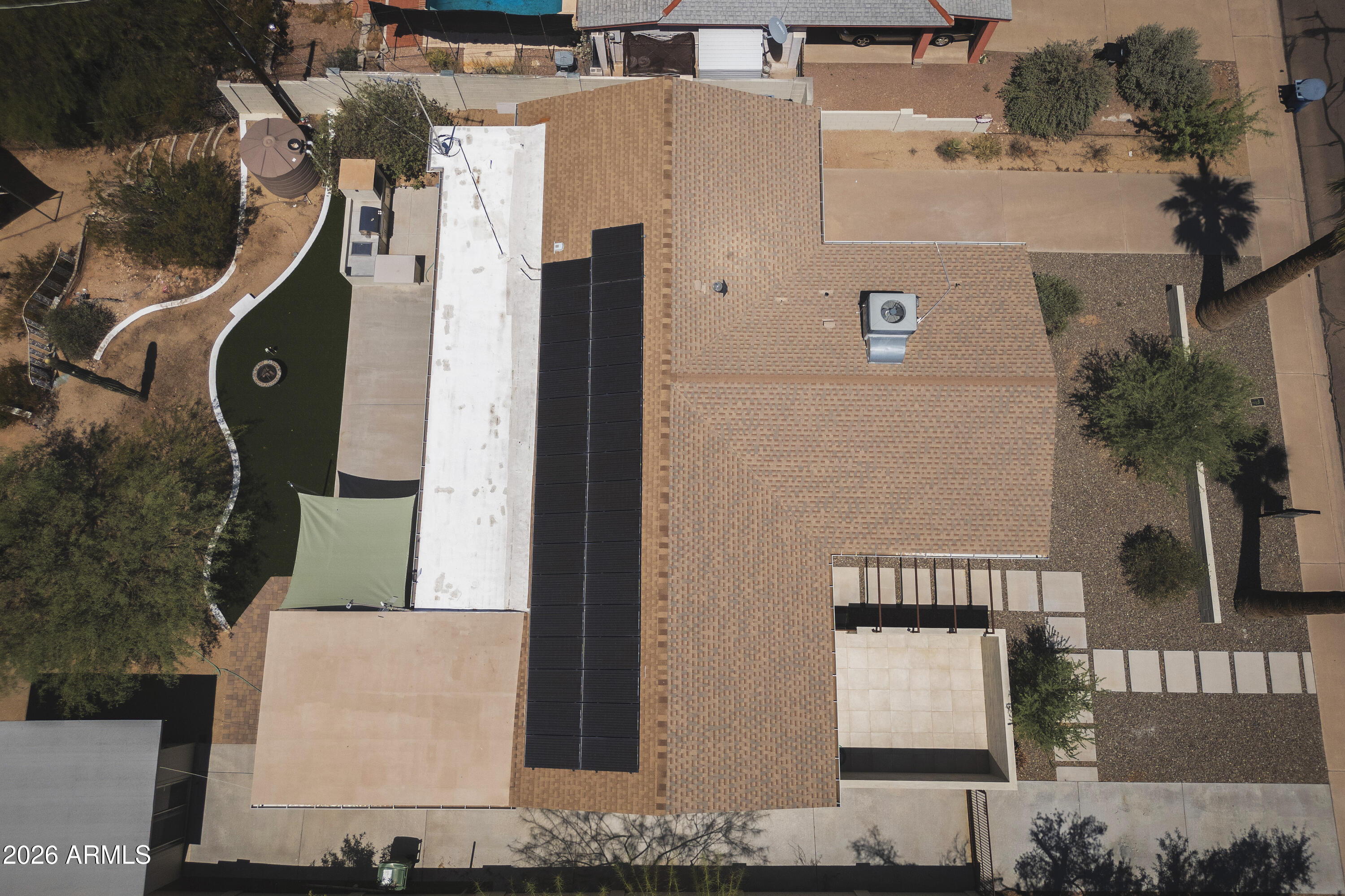 35 E PAPAGO Drive