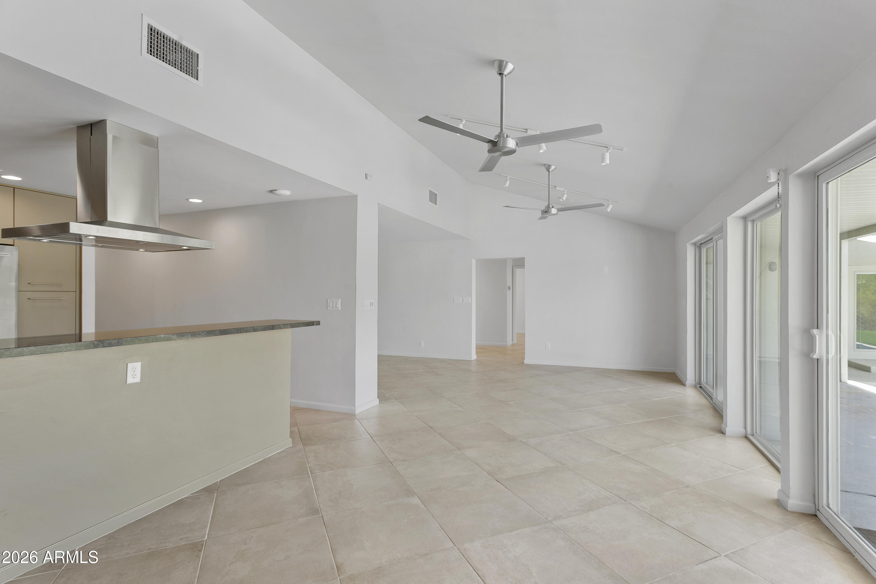 35 E PAPAGO Drive