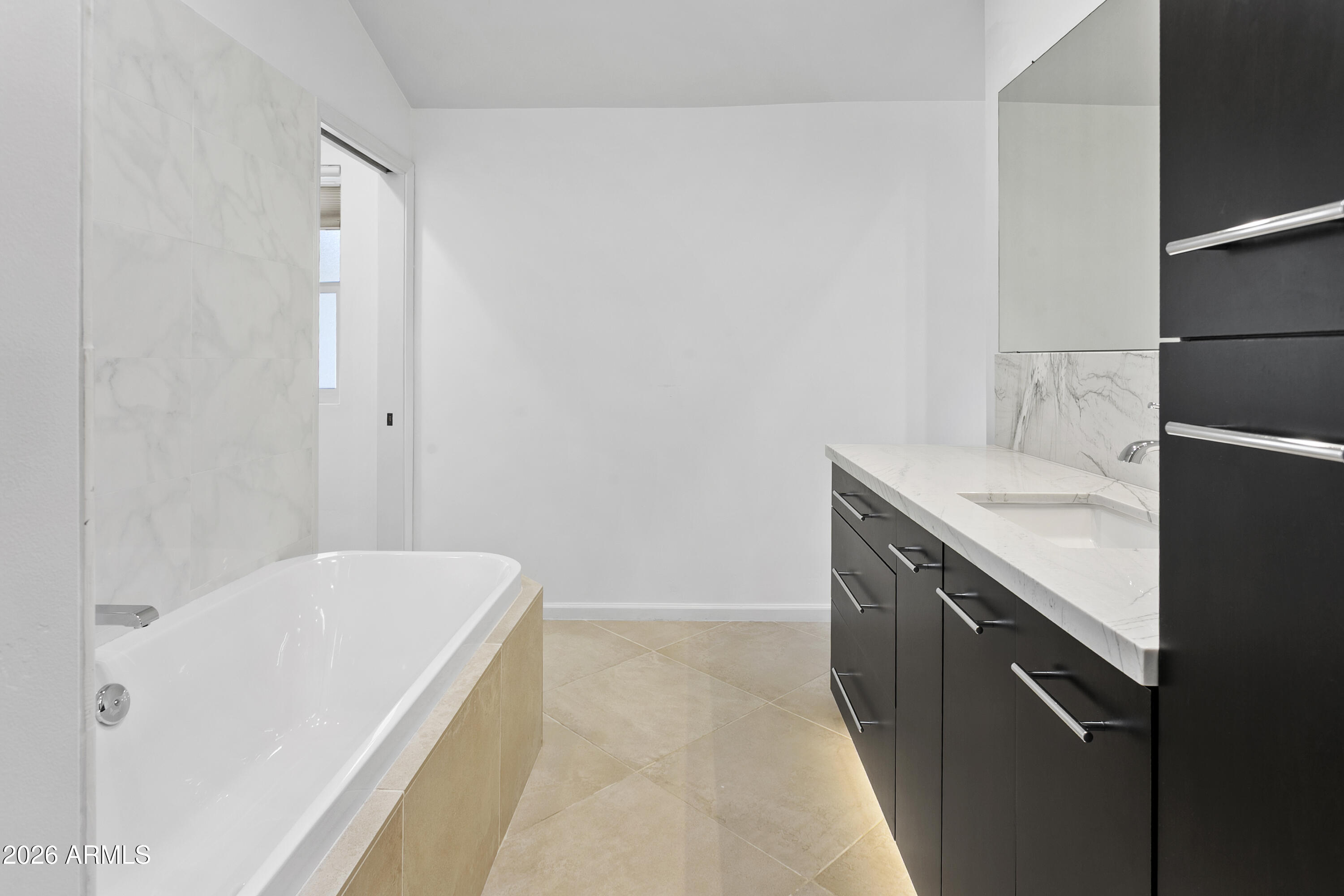 35 E PAPAGO Drive