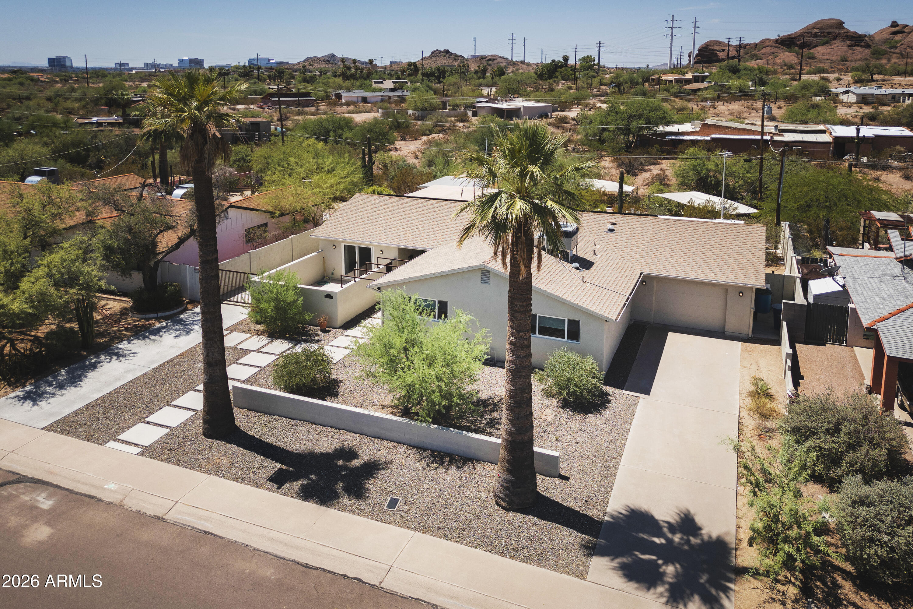 35 E PAPAGO Drive