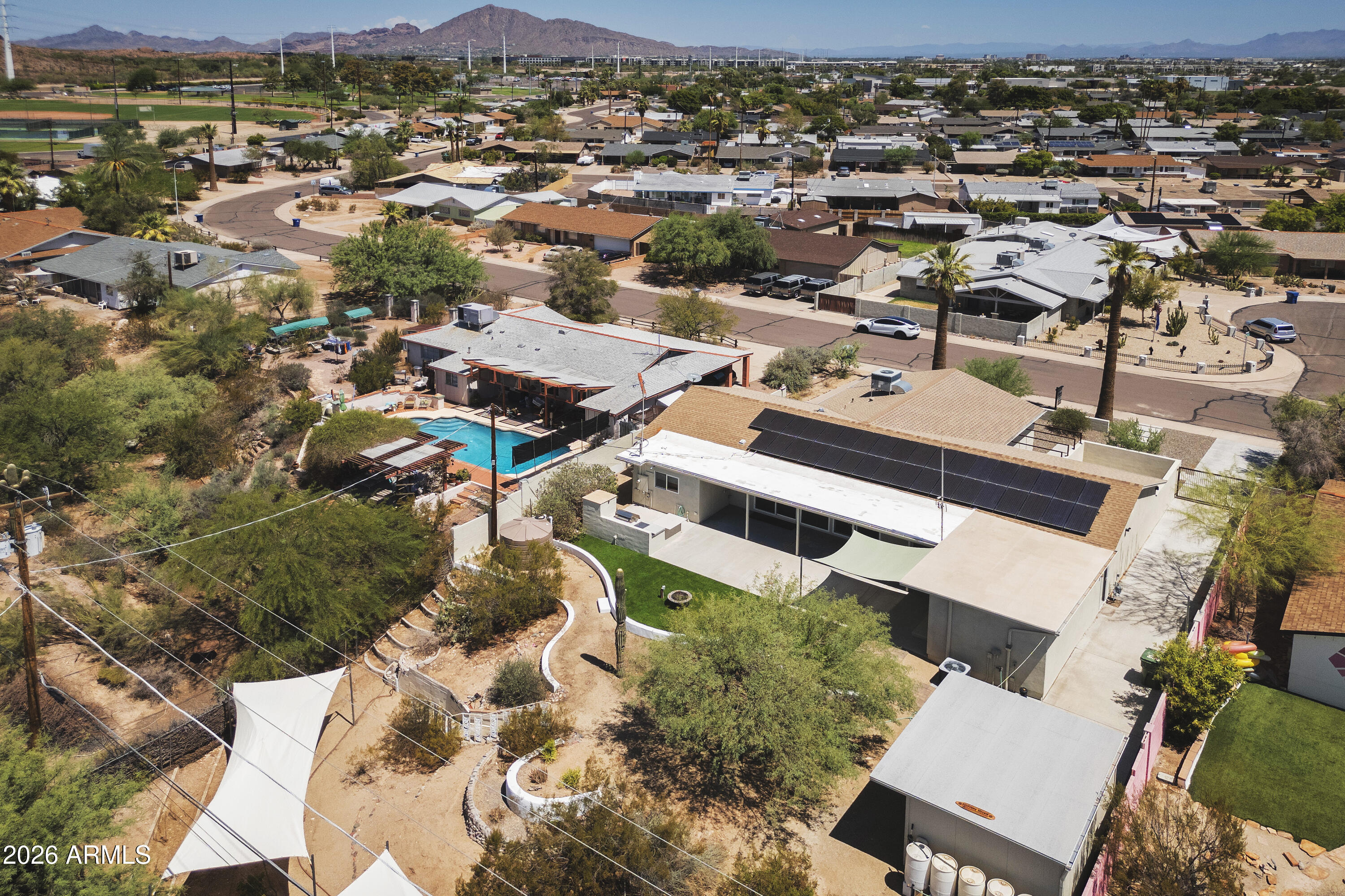 35 E PAPAGO Drive