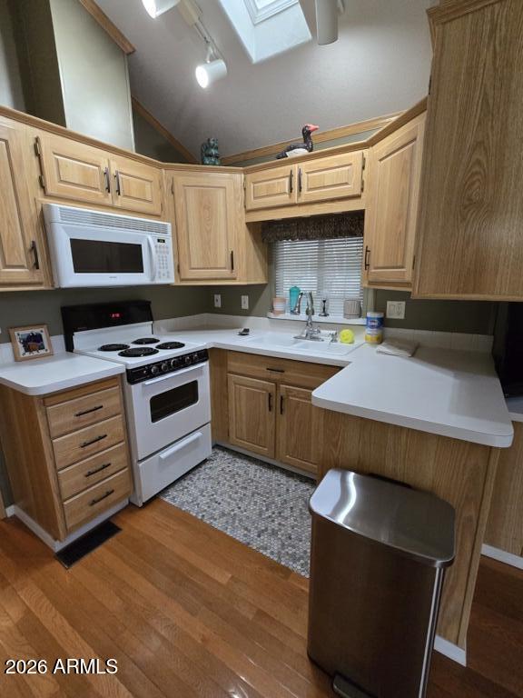 2800 S WHITE MOUNTAIN Road 120