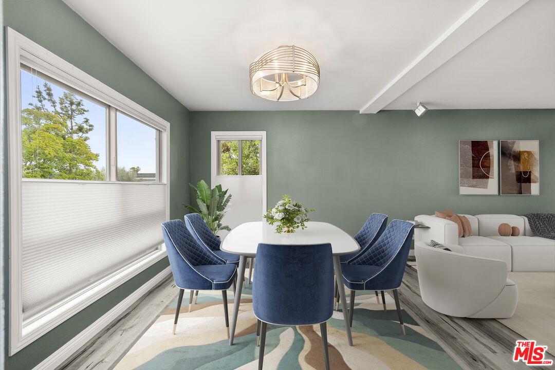5245 Coldwater Canyon Ave Unit: J