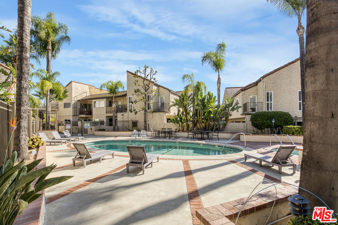 23401 Park Sorrento Unit: 30