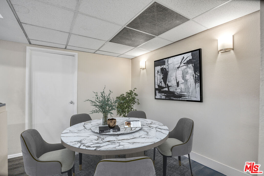 23401 Park Sorrento Unit: 30