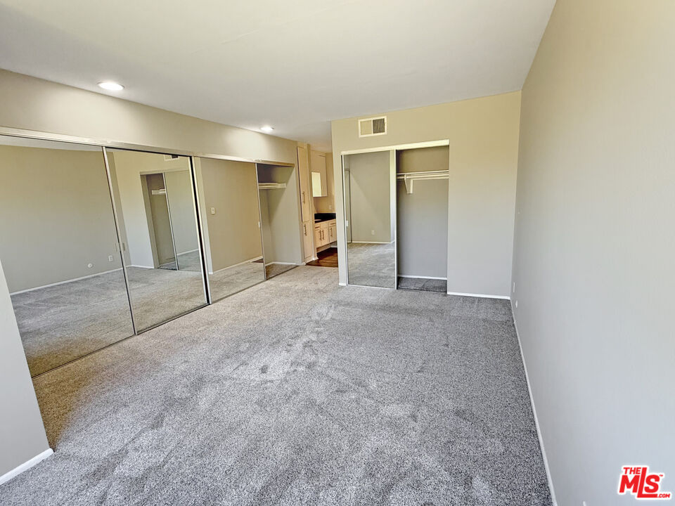 23401 Park Sorrento Unit: 30