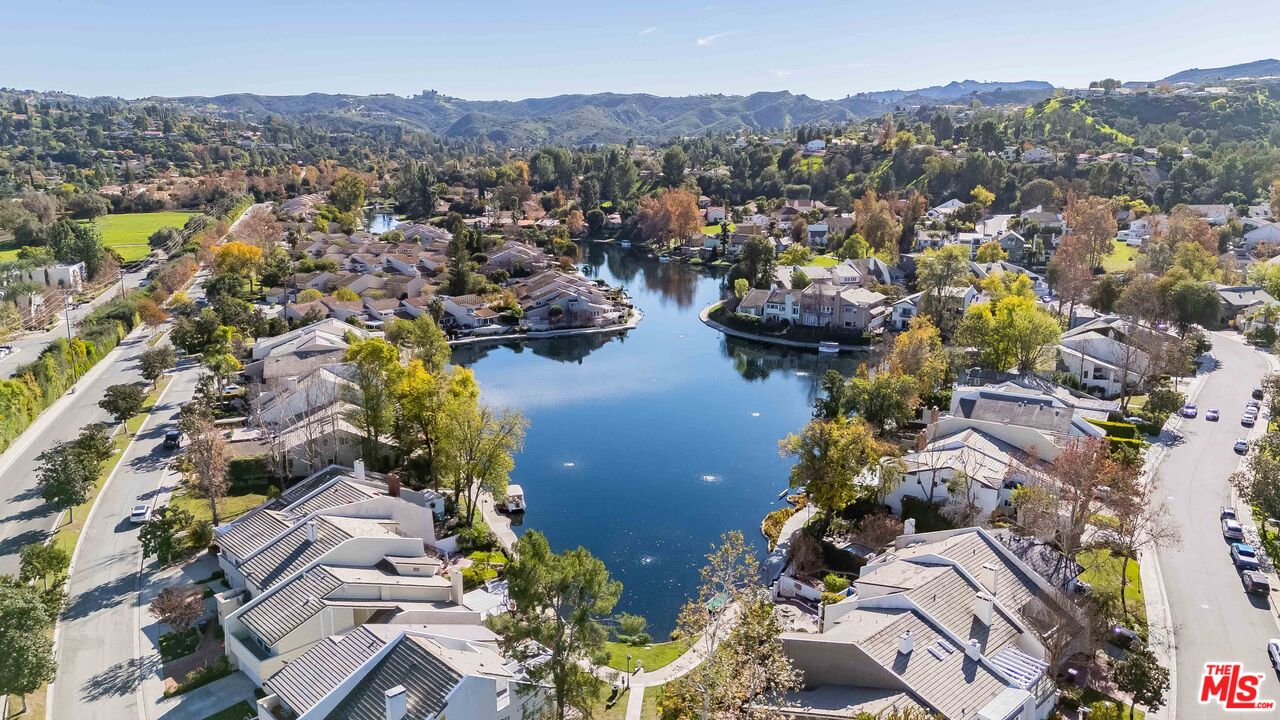 23401 Park Sorrento Unit: 30