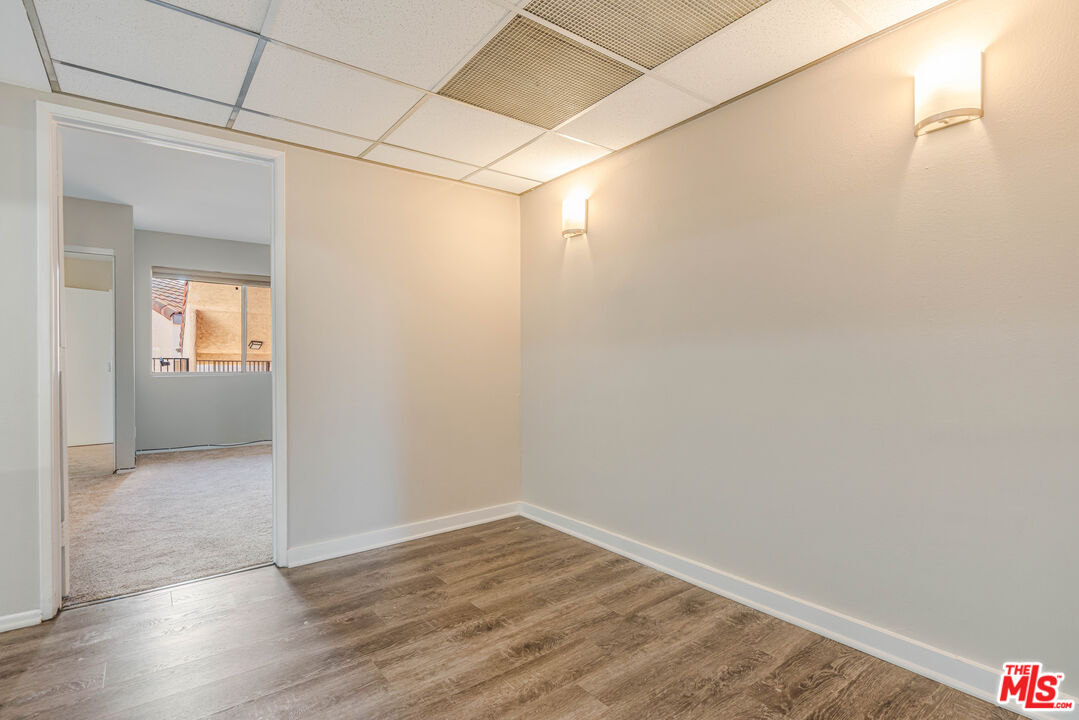 23401 Park Sorrento Unit: 30