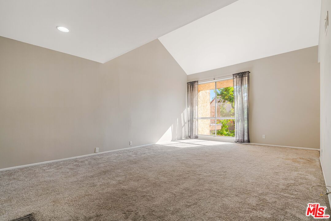 23401 Park Sorrento Unit: 30