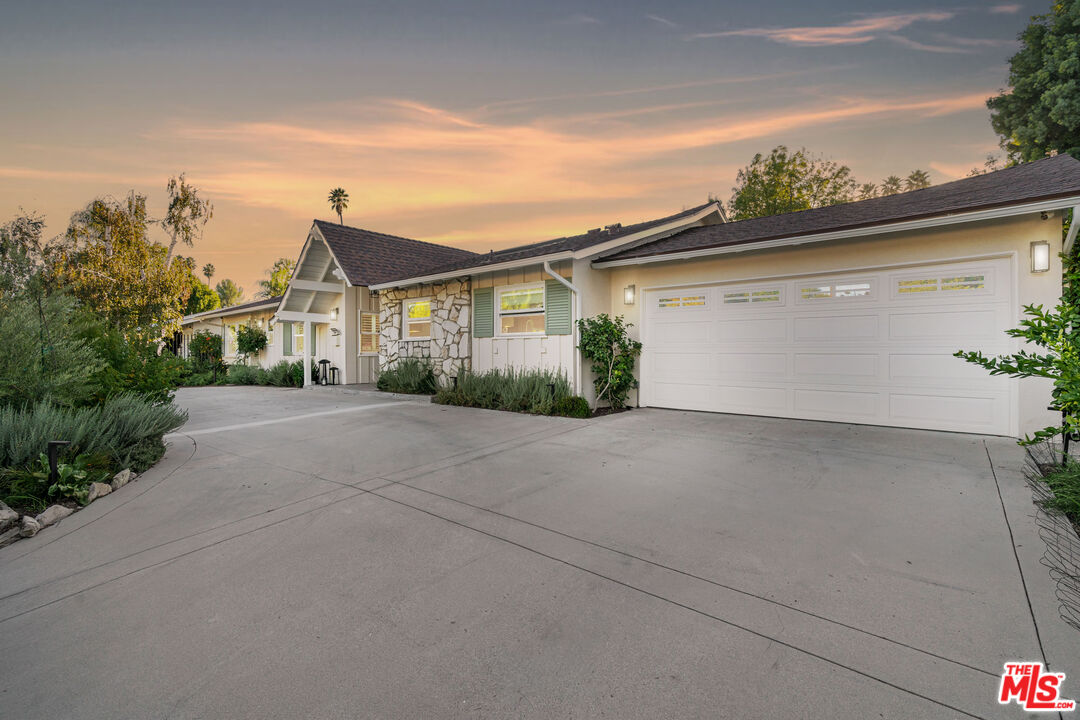4731 Deseret Dr