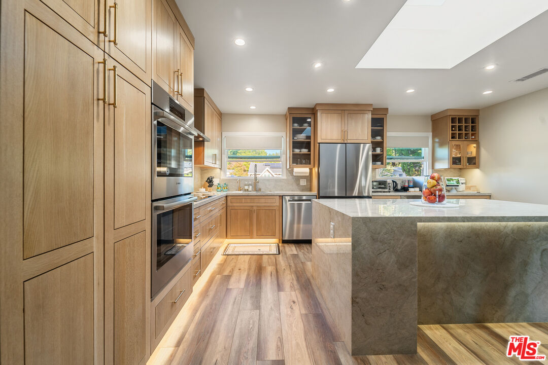 4731 Deseret Dr