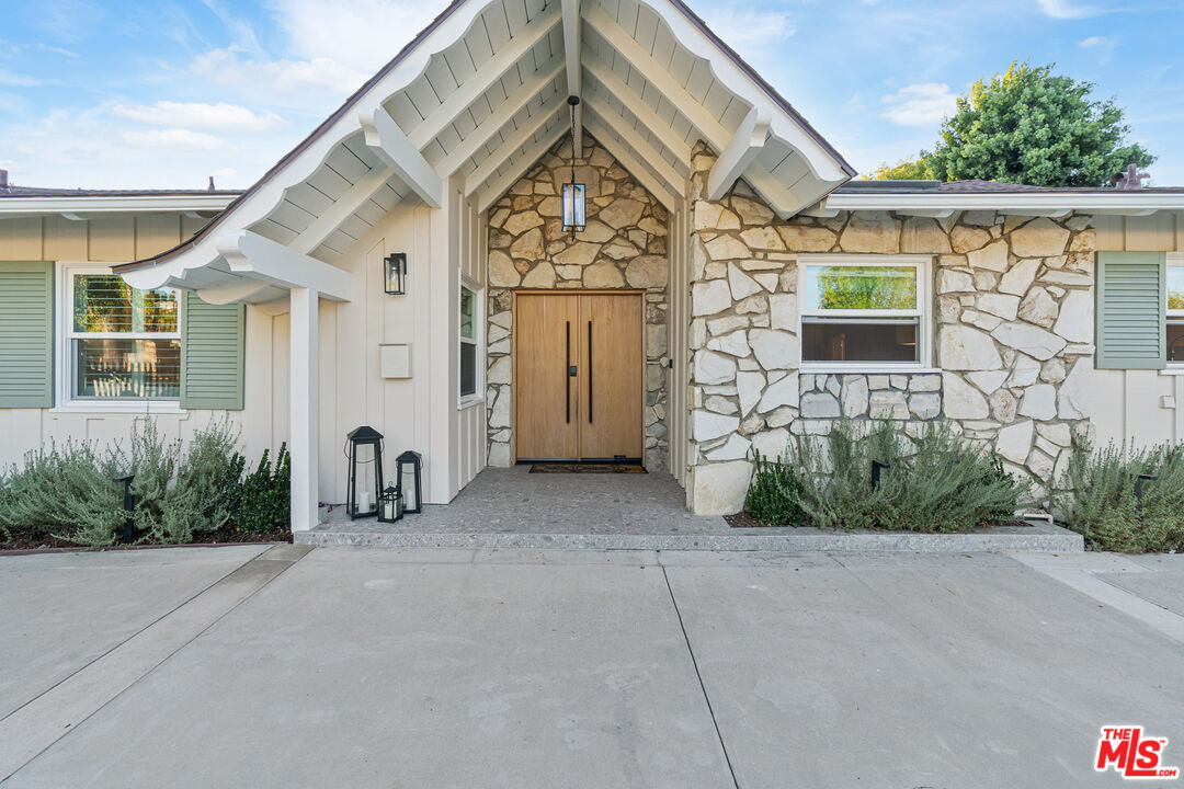 4731 Deseret Dr
