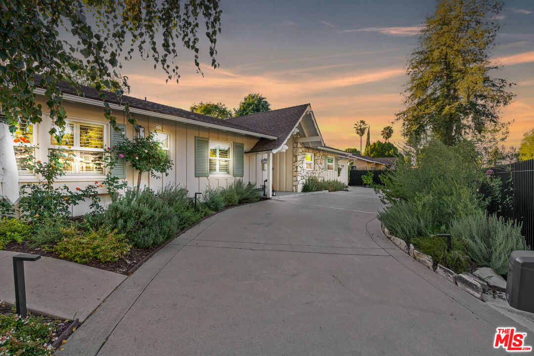 4731 Deseret Dr