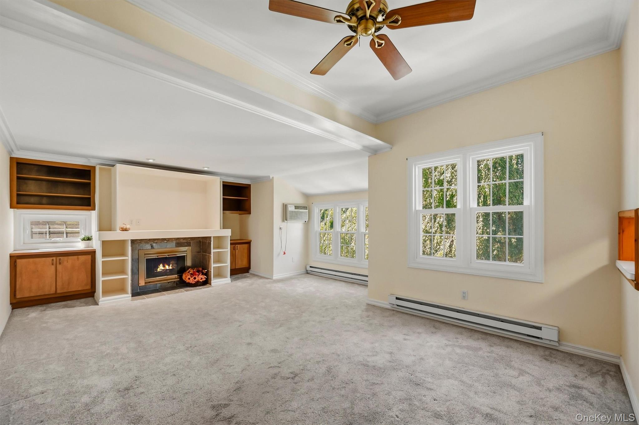 1704 Holly Stream Court