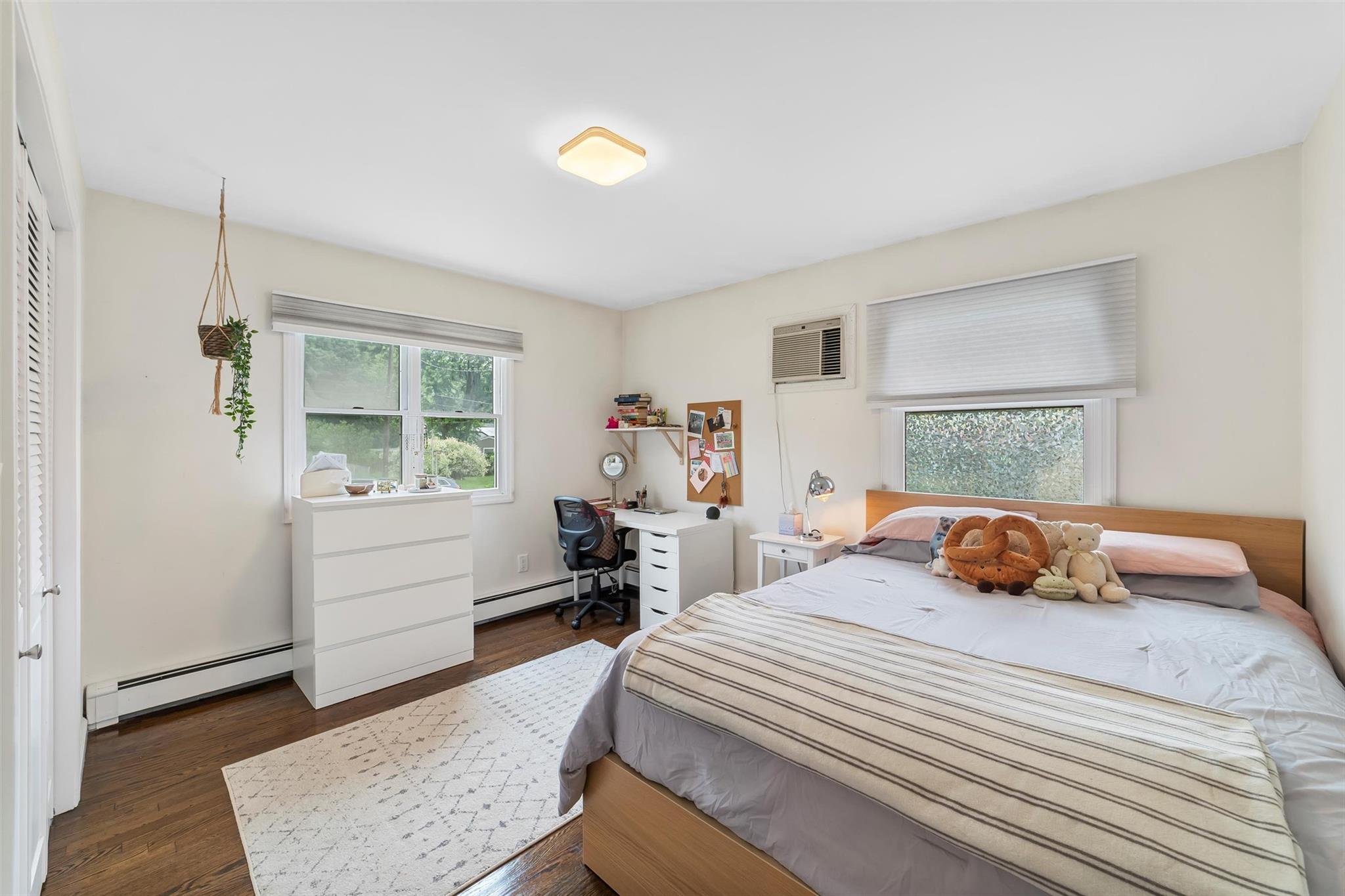 6 Spring Lane