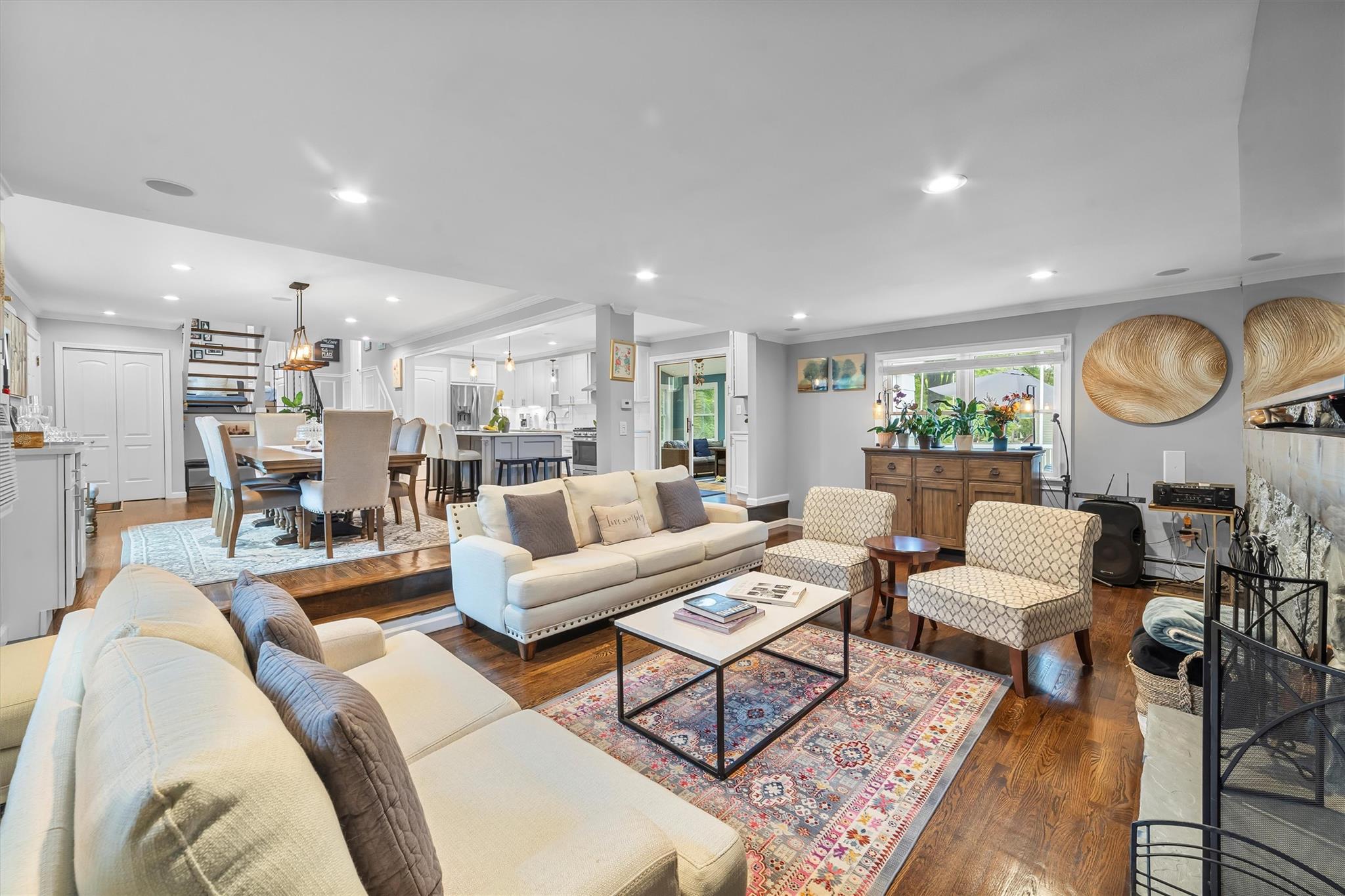 6 Spring Lane