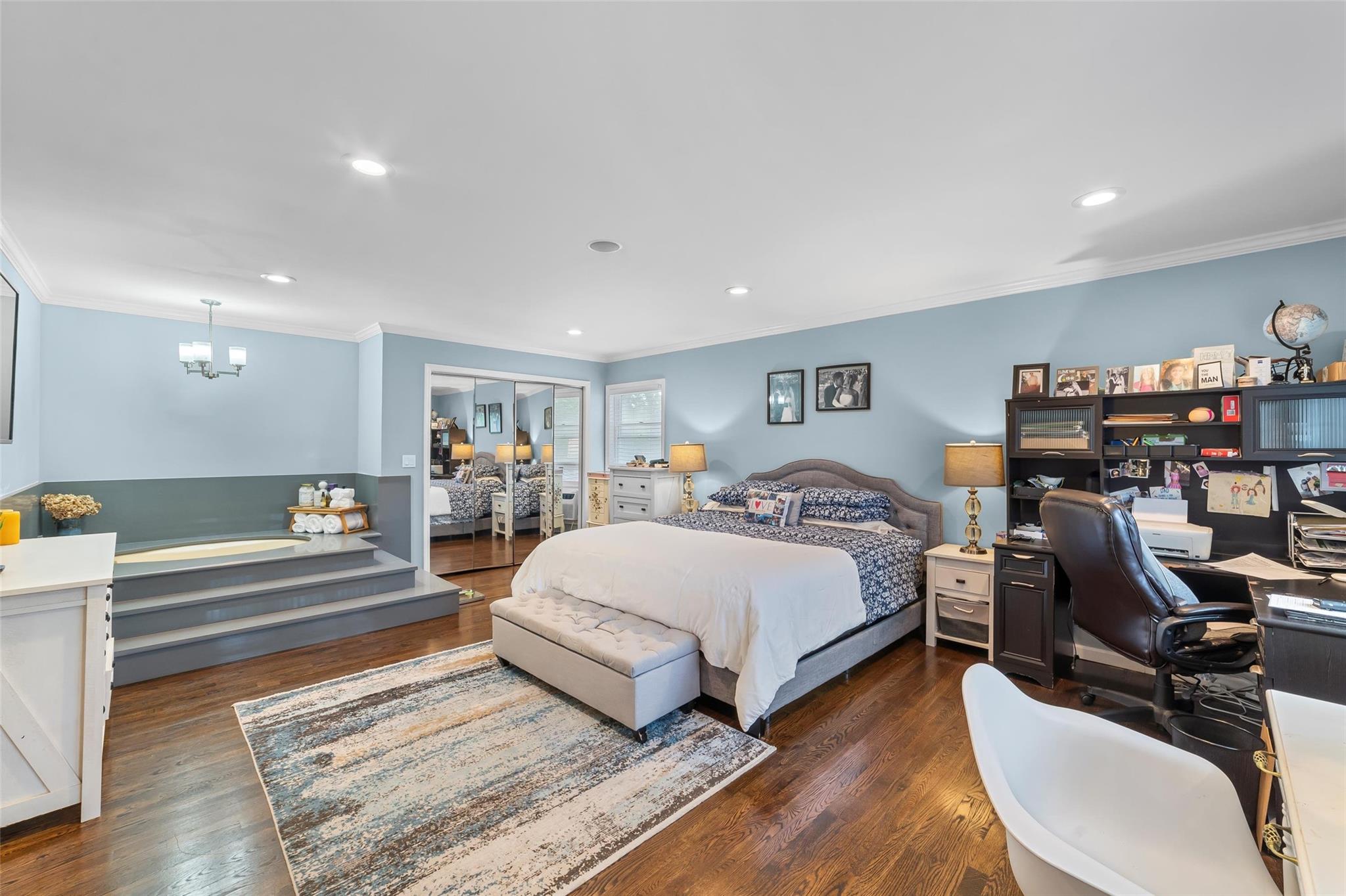 6 Spring Lane